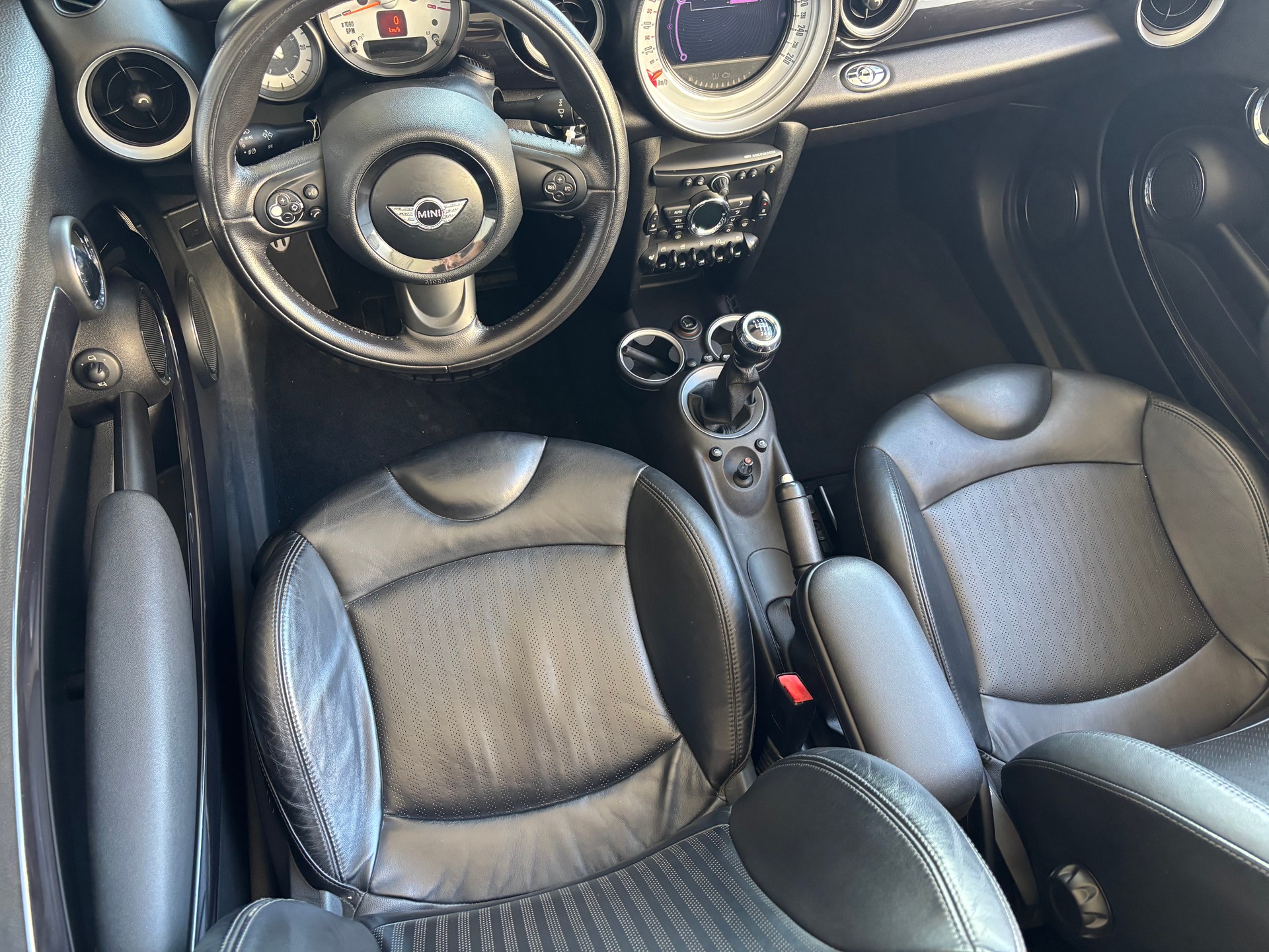 MINI Cooper S Cabriolet-image-8