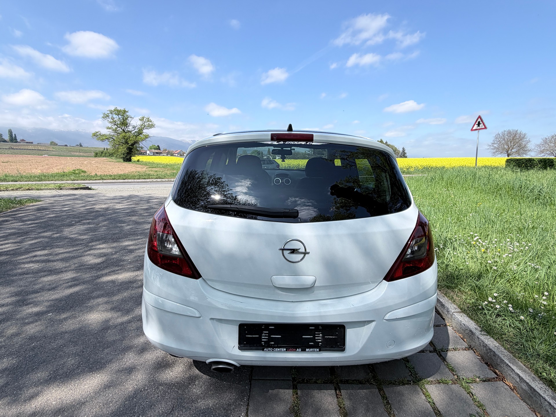 OPEL Corsa 1.4 TP Sport-image-4