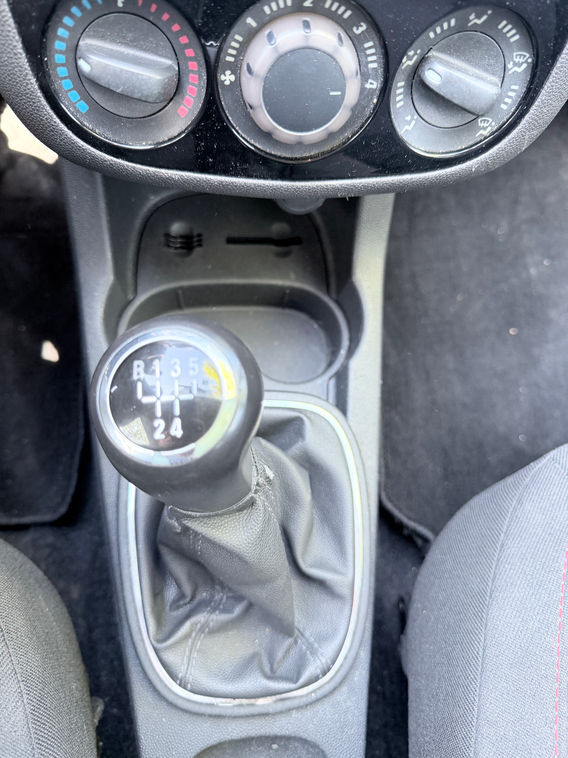 OPEL Corsa 1.4 TP Sport-image-8