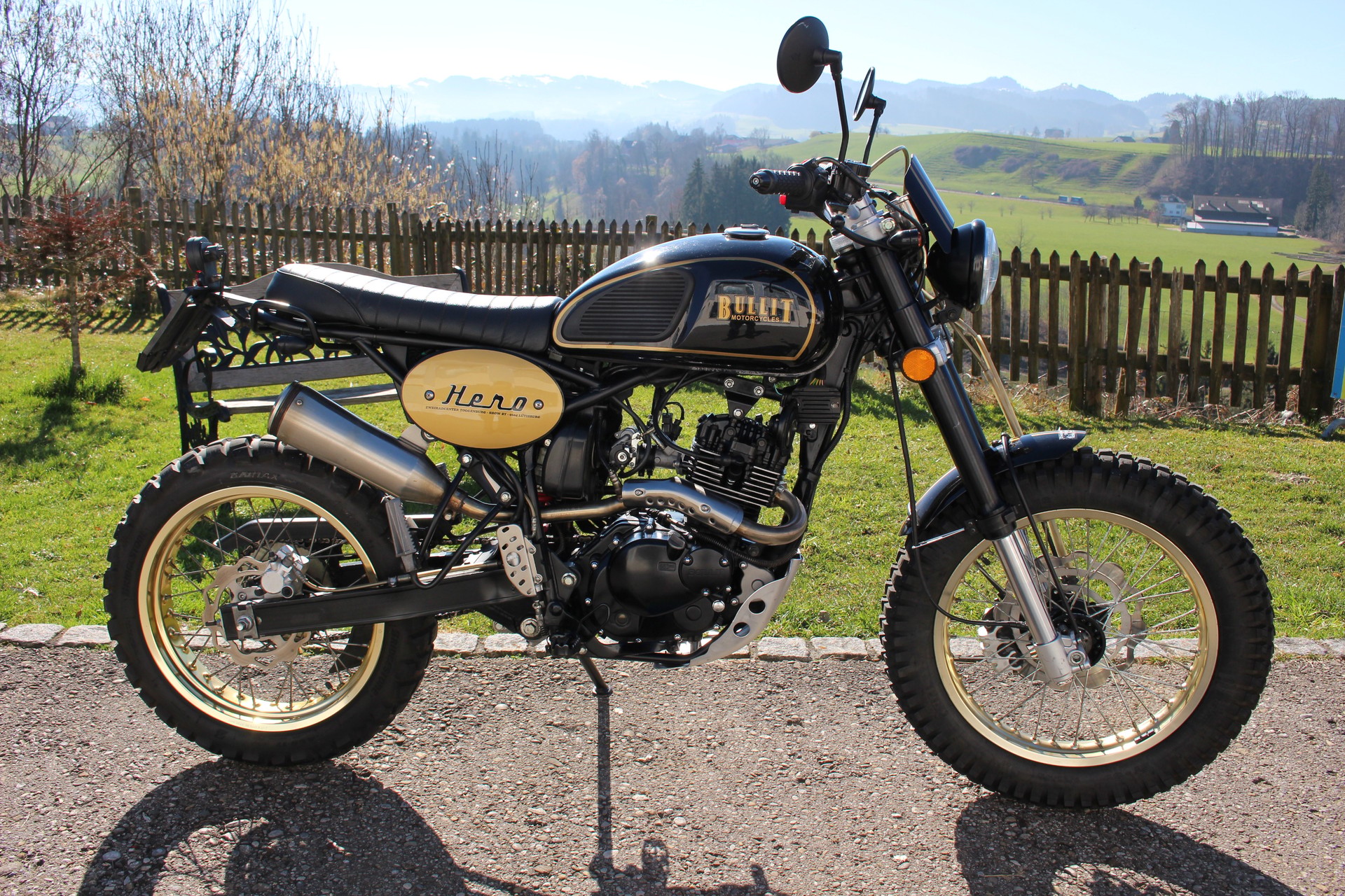 BULLIT Hero 125