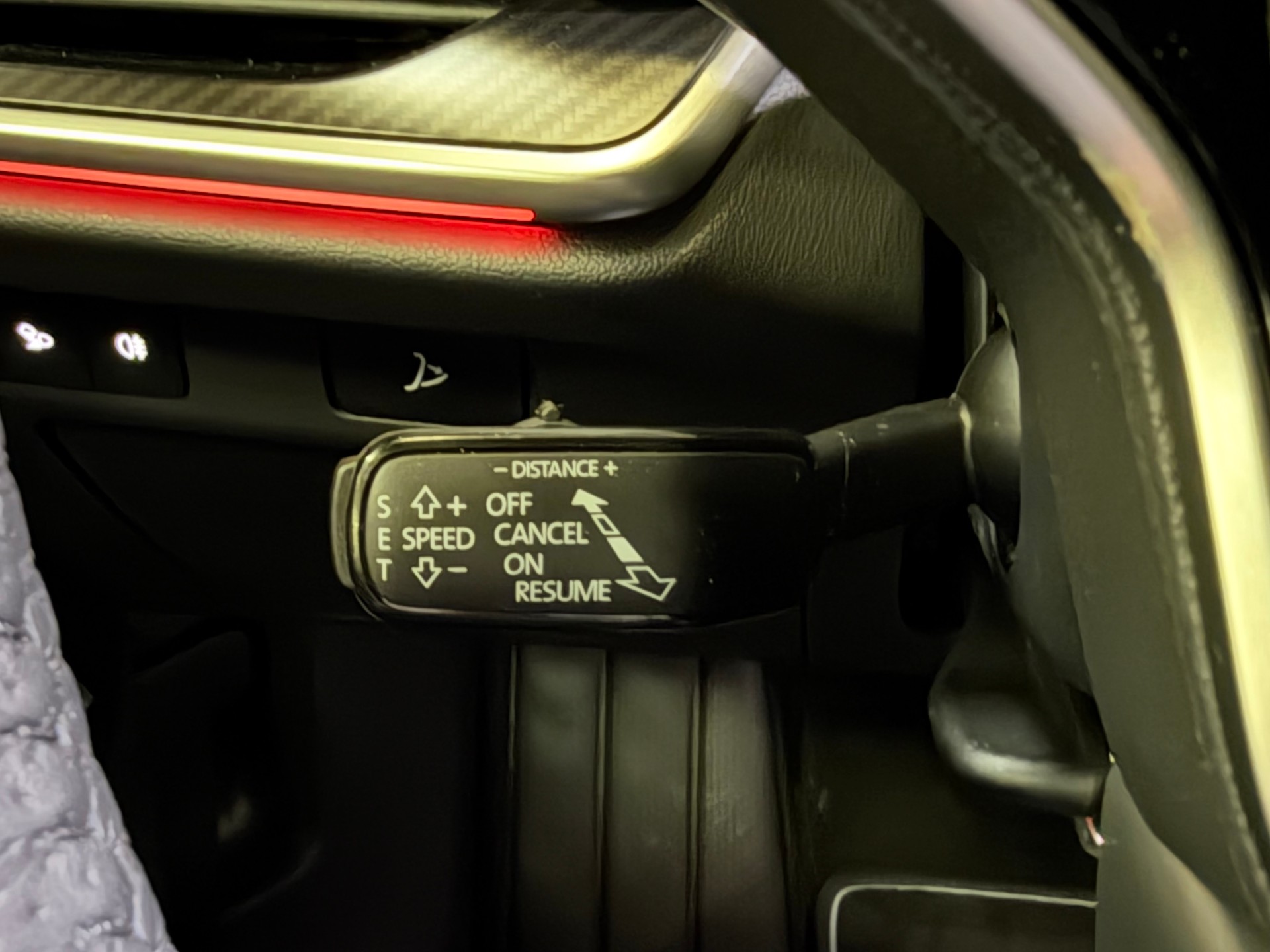 SKODA Enyaq 4x4 RS MAXX-image-30
