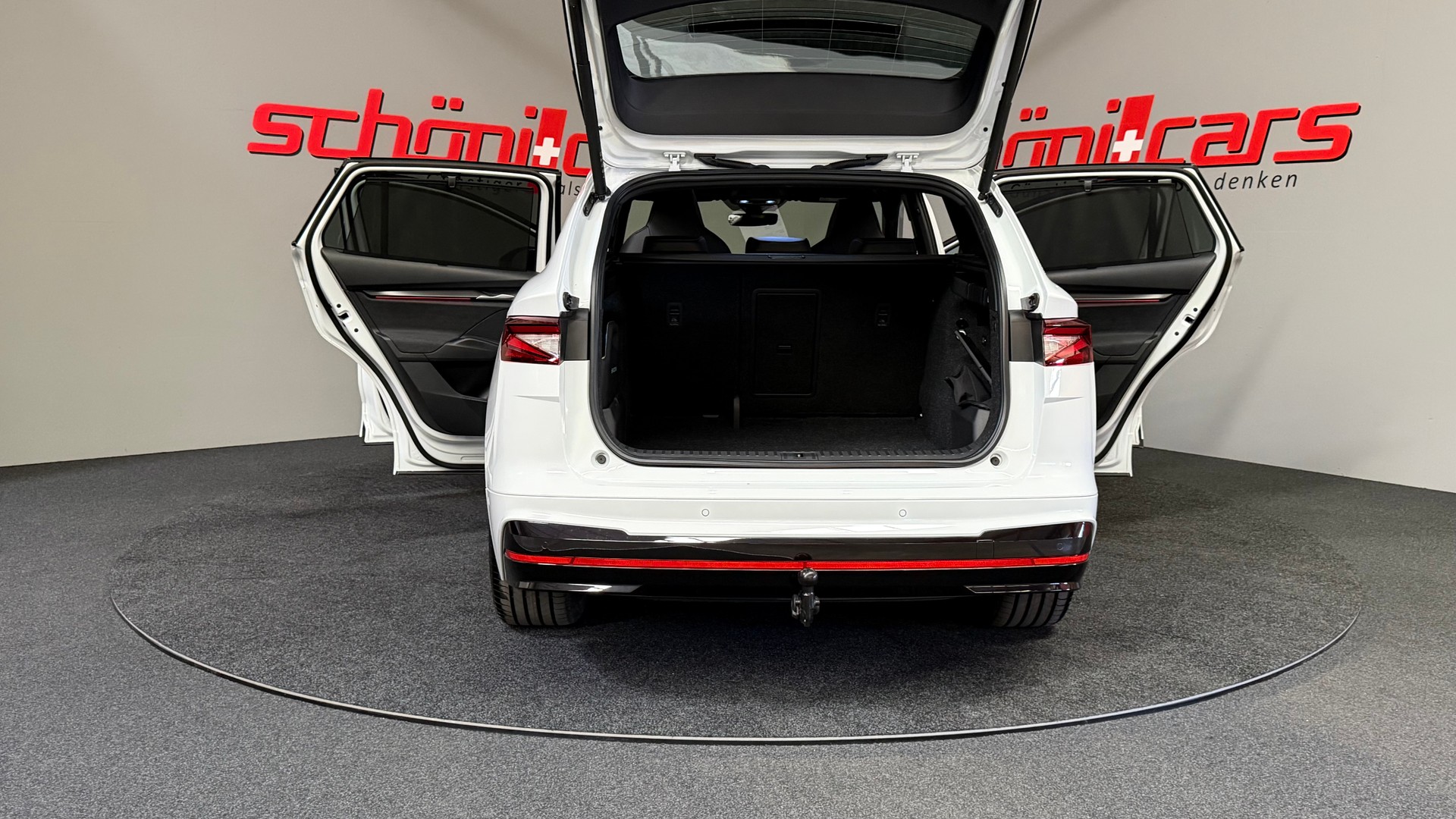 SKODA Enyaq 4x4 RS MAXX-image-5
