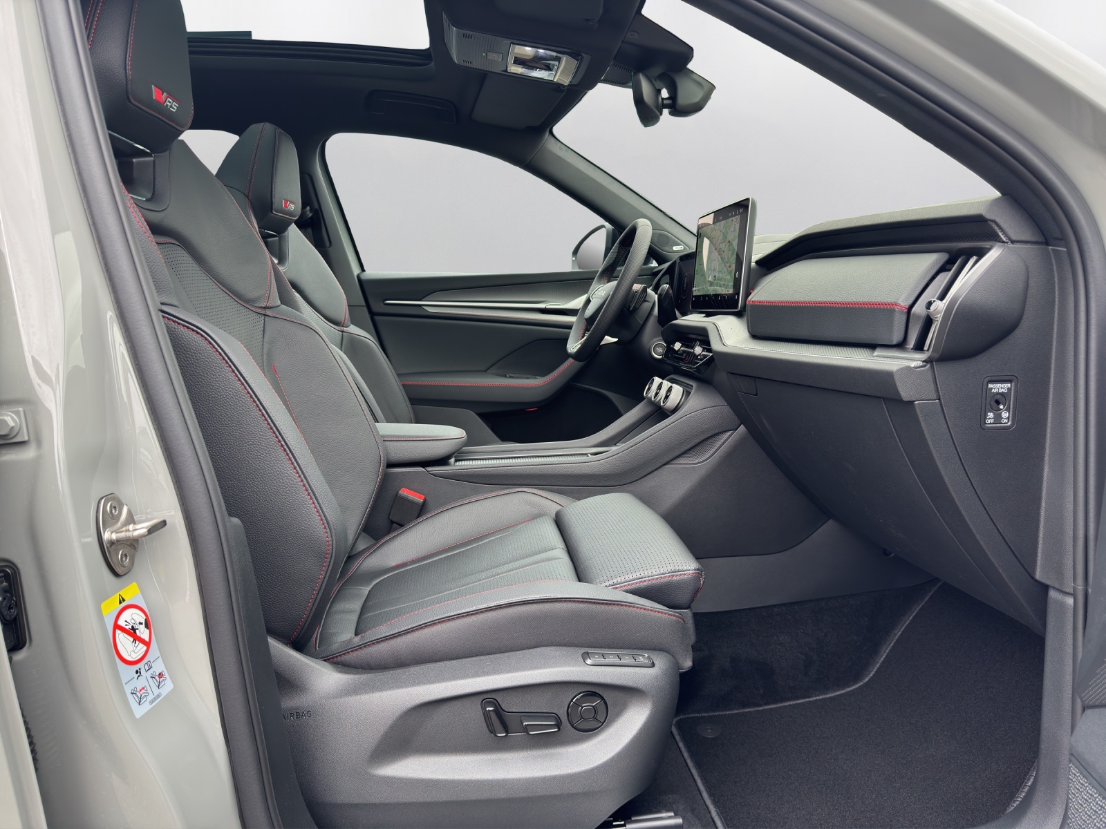 SKODA Kodiaq 2.0 TSI RS 4x4-image-13