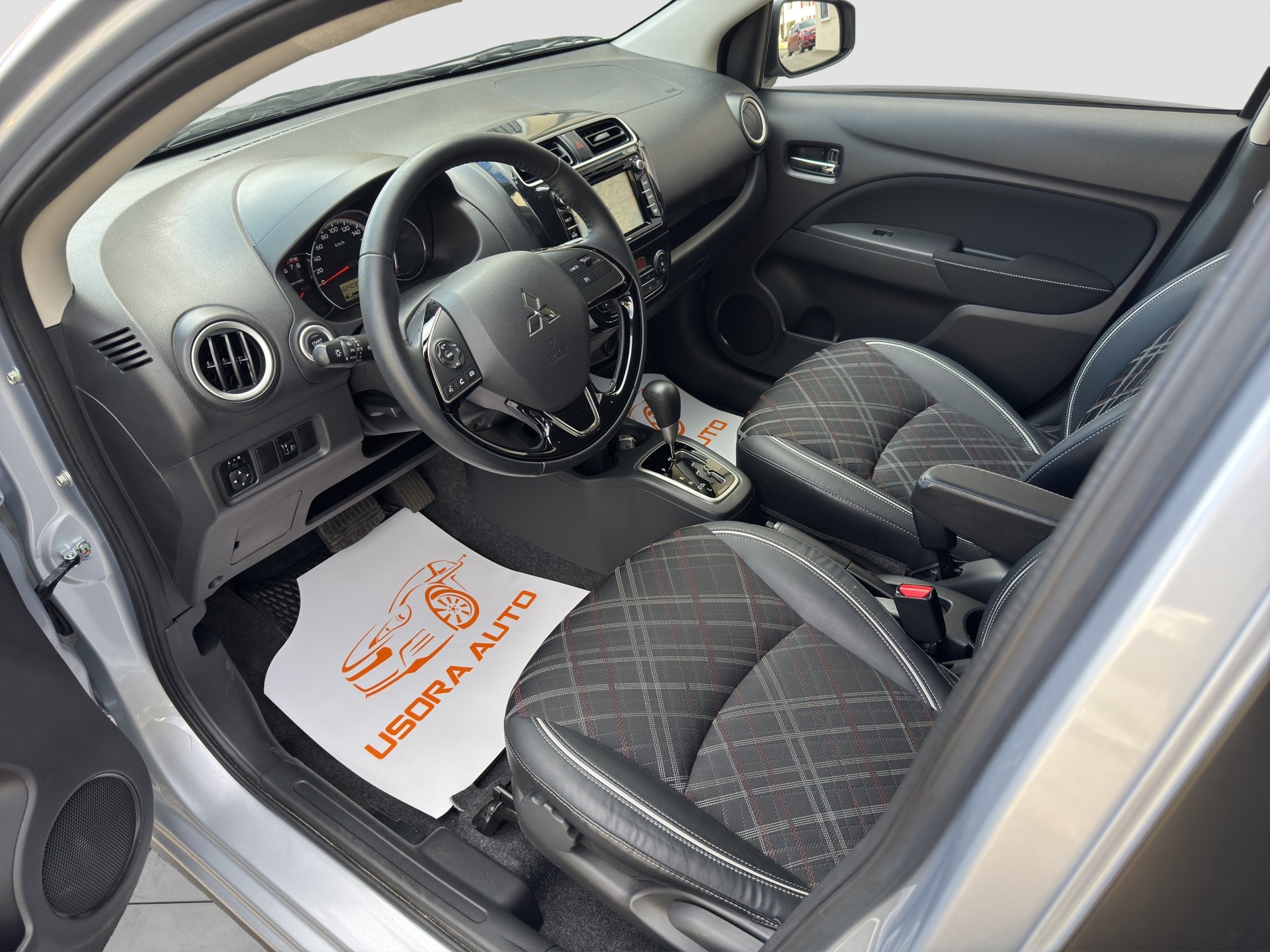 MITSUBISHI Space Star 1.2 Value CVT-image-10