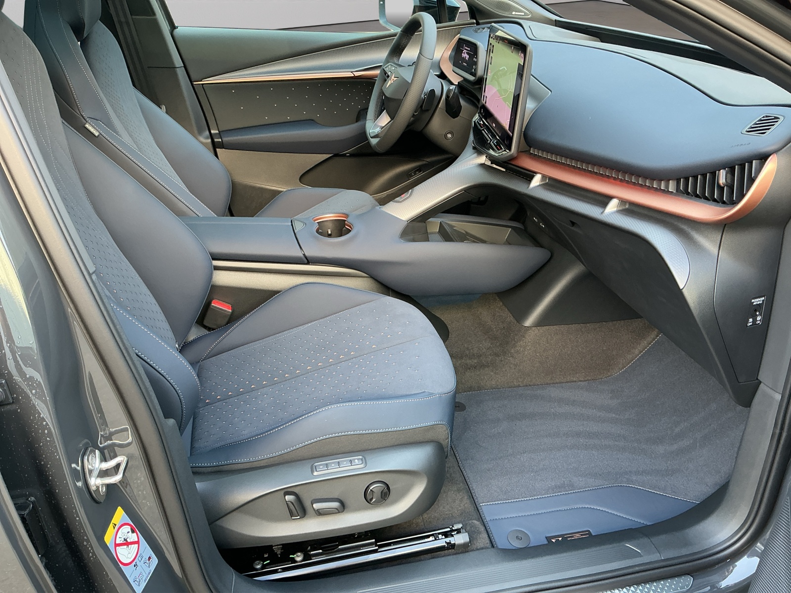 CUPRA Tavascan Type 9 77 kWh Adrenaline Prime Edition-image-10