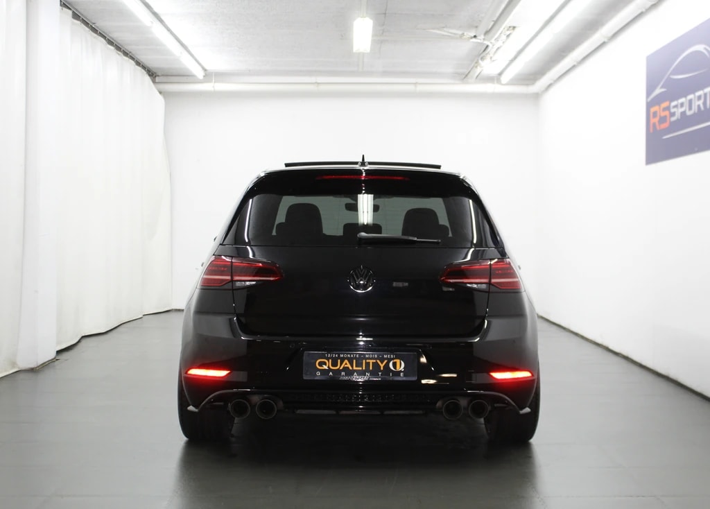 VW Golf 2.0 TSI R 4Motion DSG Performance Paket Akrapovic ABT 350PS / CH-Fahrzeug-image-5