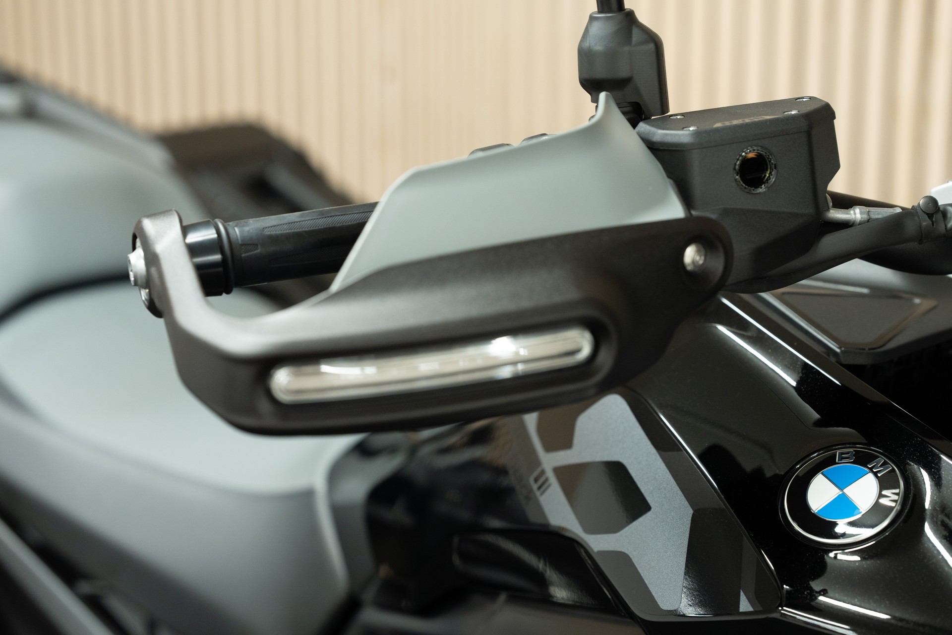BMW R 1300 GS-image-8