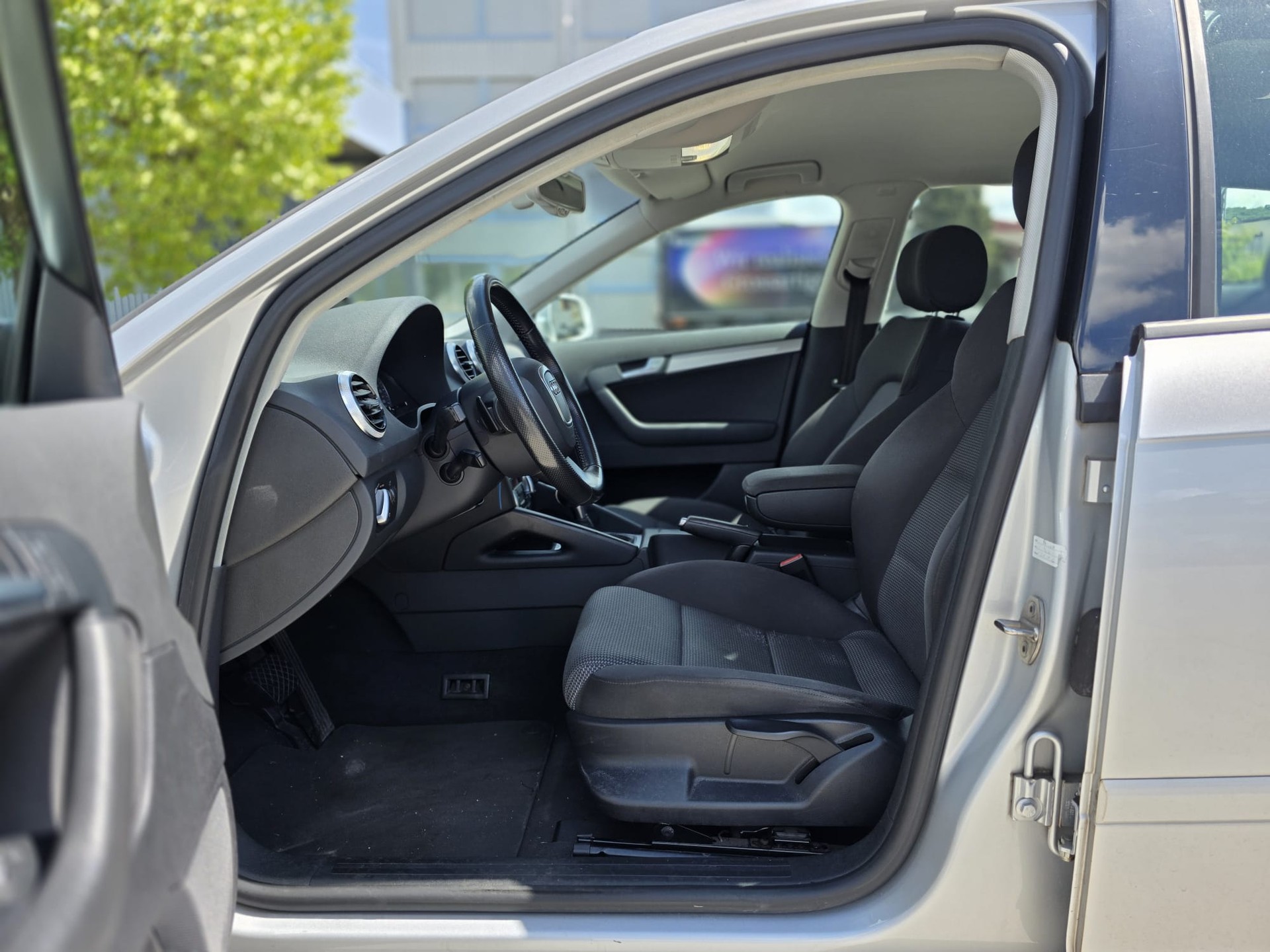 AUDI A3-image-8