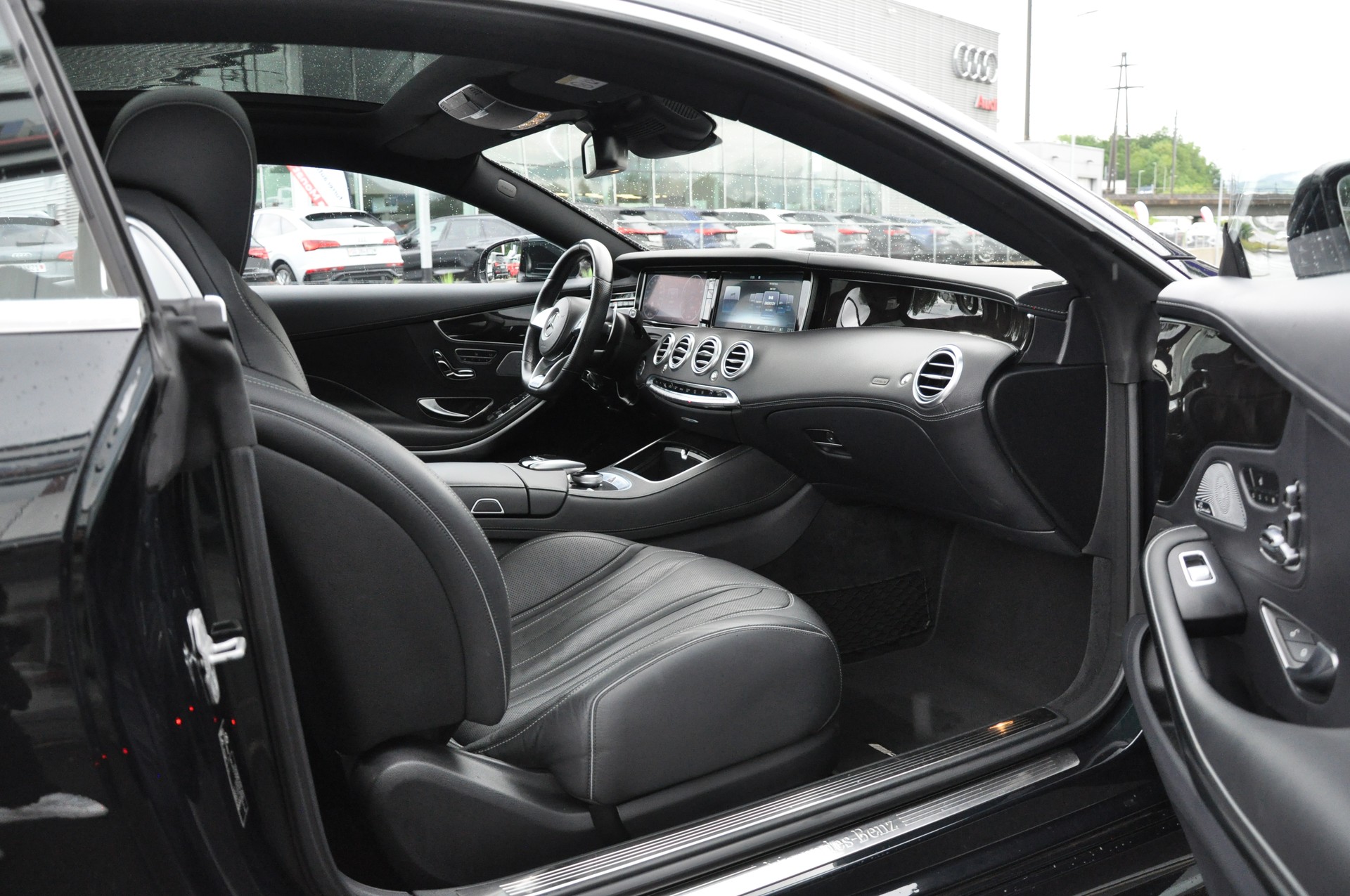 MERCEDES-BENZ S 400 Coupé 4Matic 7G-Tronic-image-18