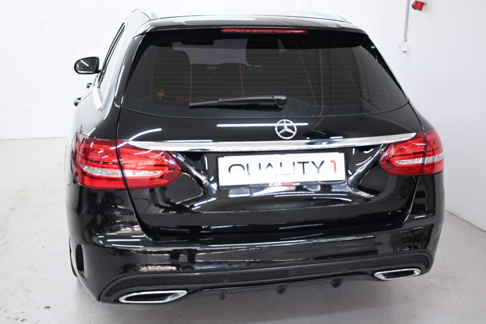 MERCEDES-BENZ C 220 BlueTEC AMG Line 7G-Tronic-image-4