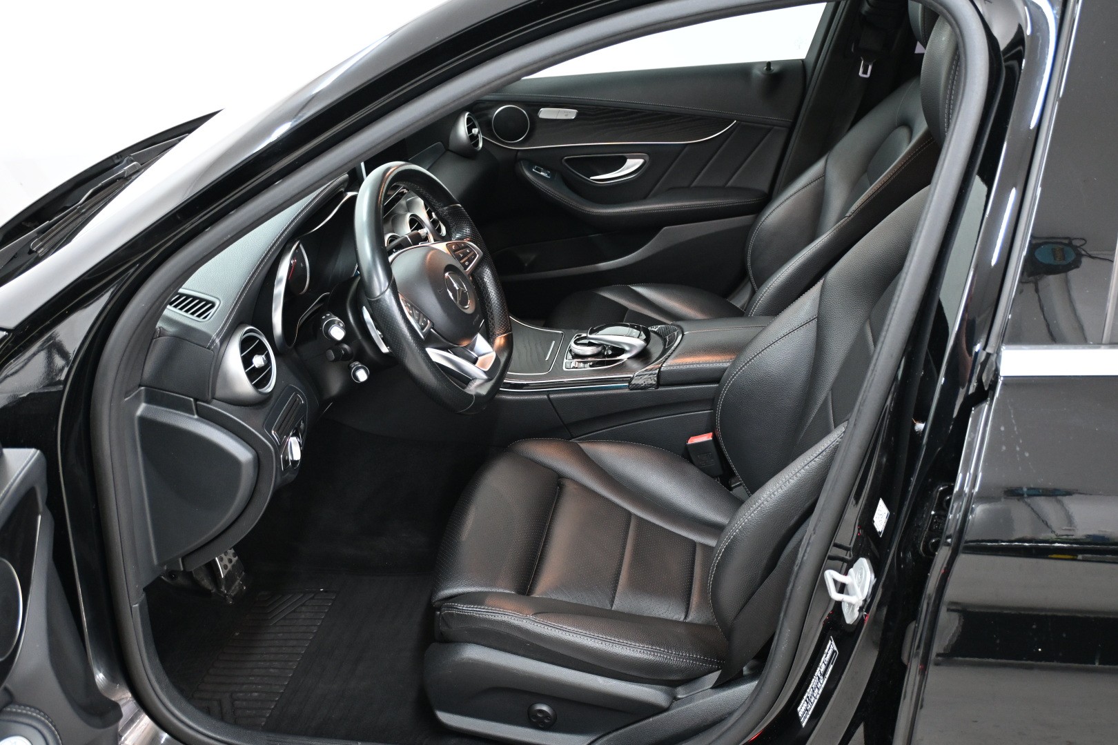 MERCEDES-BENZ C 220 BlueTEC AMG Line 7G-Tronic-image-7