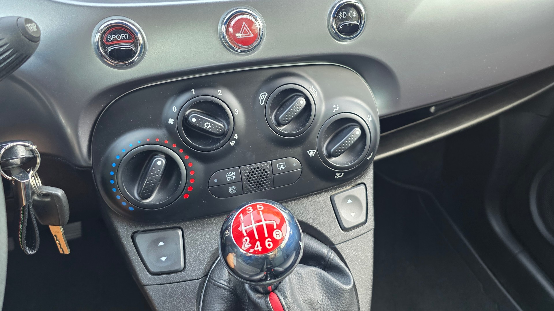 FIAT 500 1.4 16V S 100PS-image-13