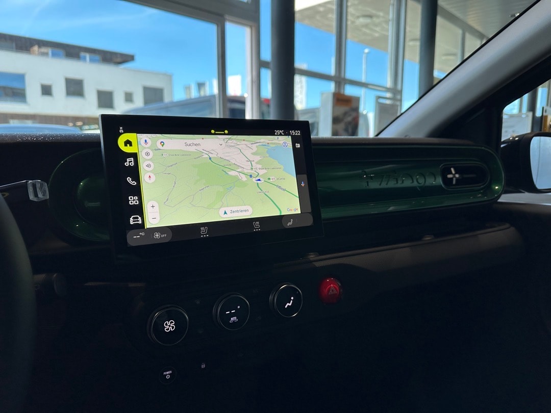 RENAULT Twingo E-Tech 27kWh Techno-image-13