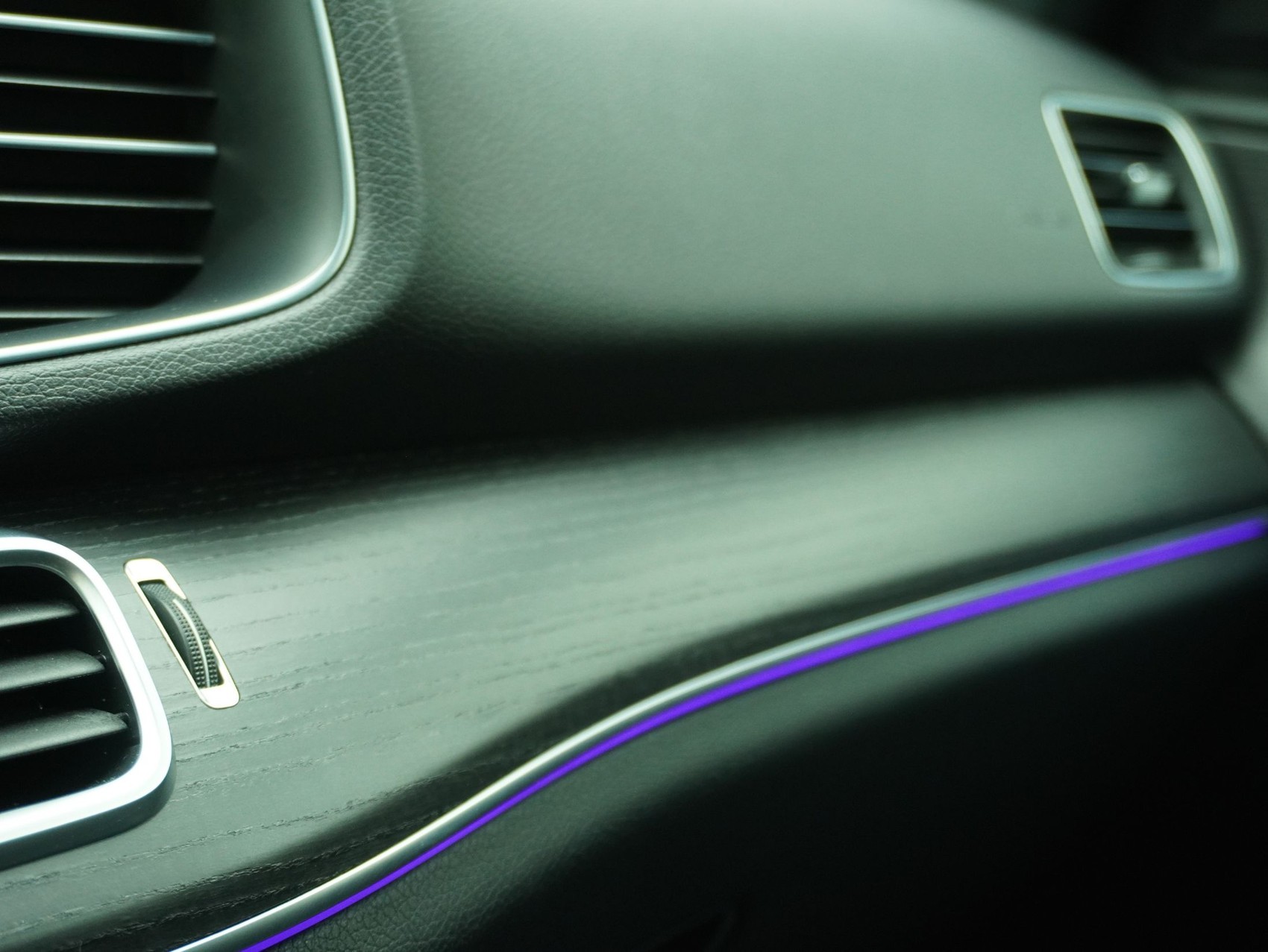 MERCEDES-BENZ GLE-Klasse GLE 300 d AMG Line 4matic-image-13