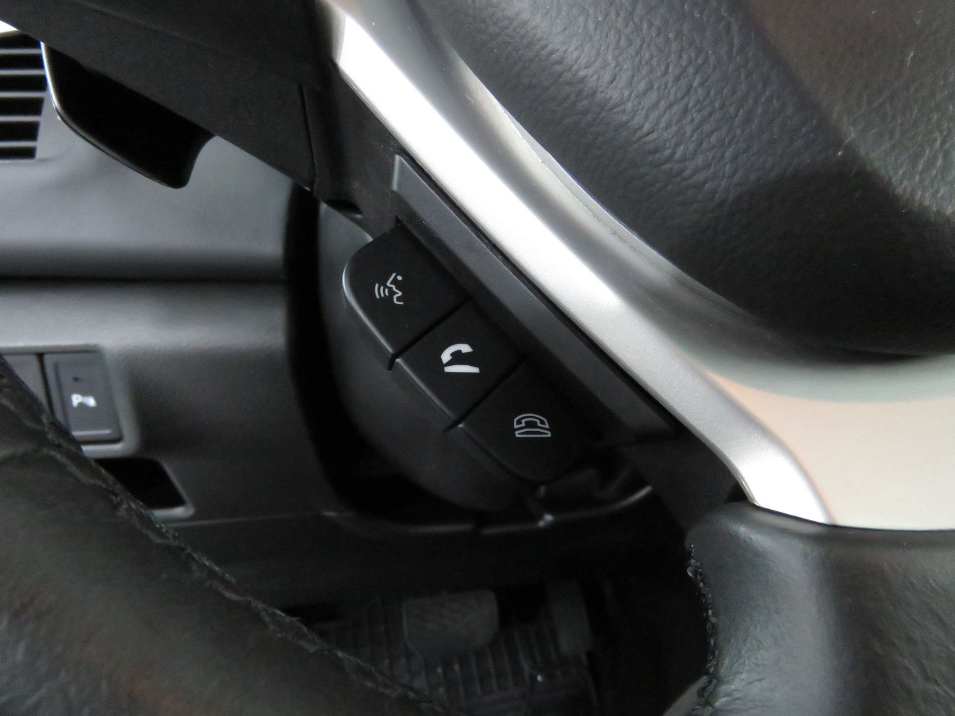 SUZUKI SX4 S-Cross 1.6 16V PizSulai 4WD CVT7 (Automat)-image-23