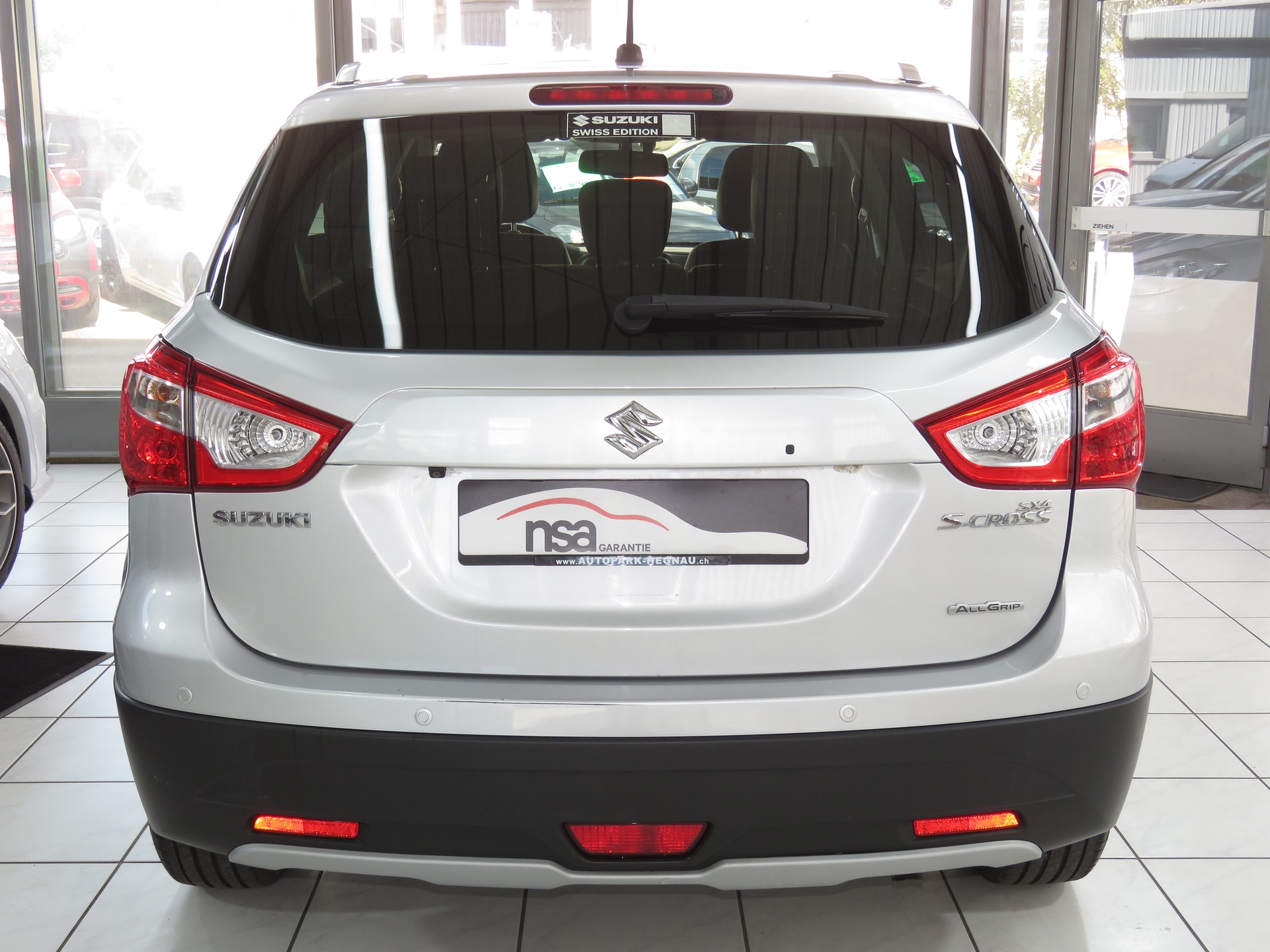 SUZUKI SX4 S-Cross 1.6 16V PizSulai 4WD CVT7 (Automat)-image-4