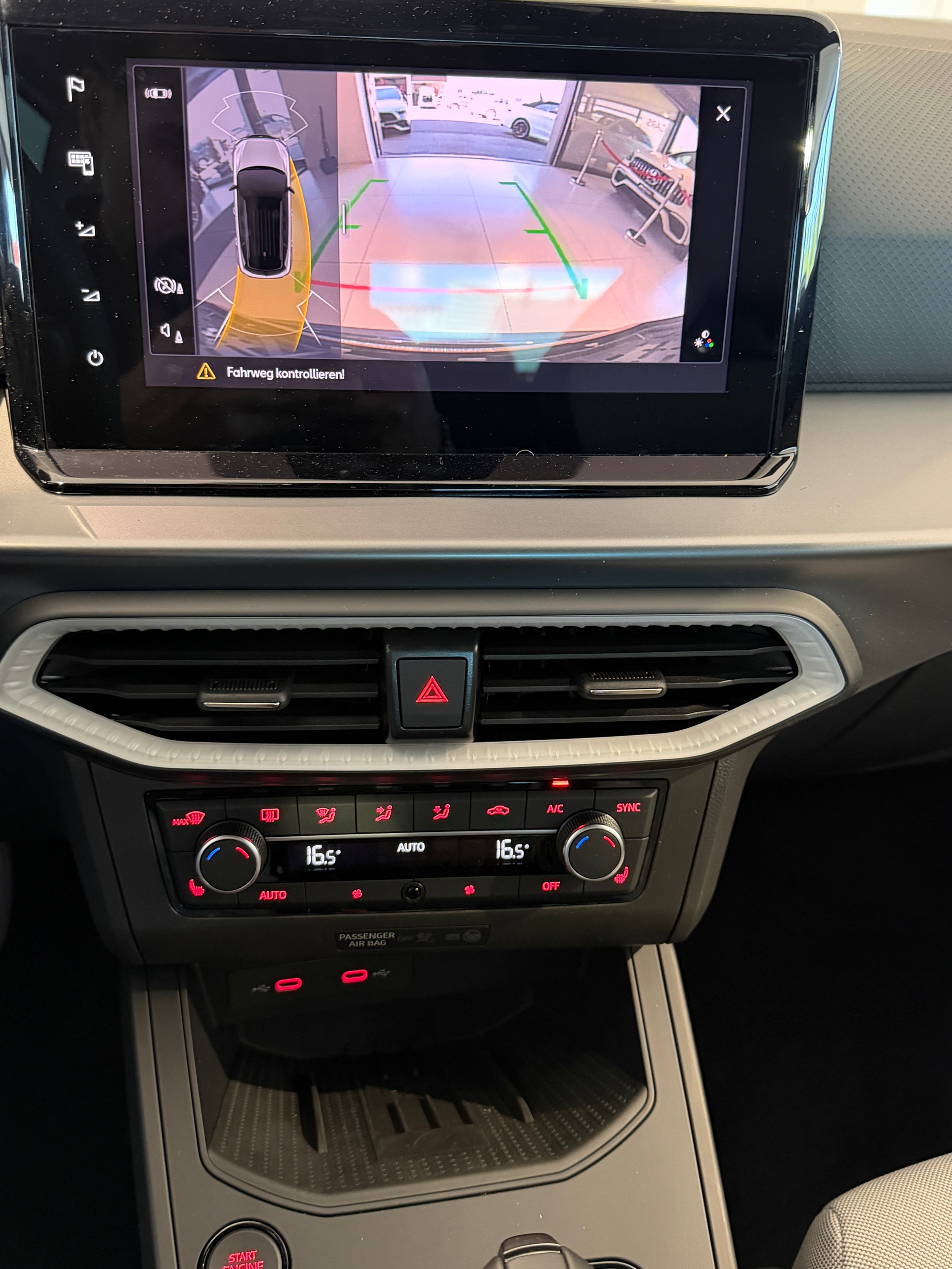 SEAT 1.5 EcoTSI FR DSG AHK NEW Model 2026-image-14