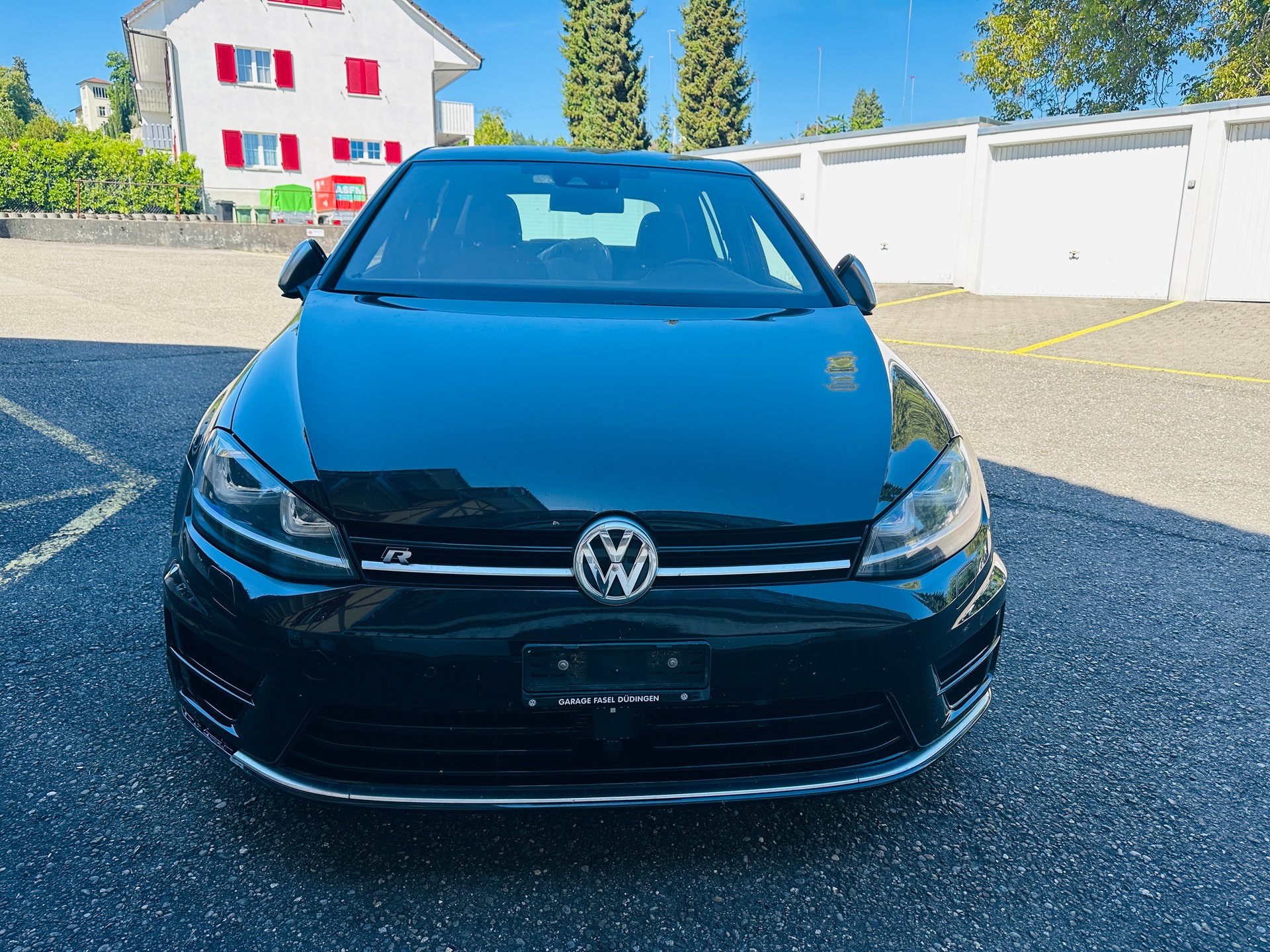 VW Golf 2.0 TSI R 4Motion DSG-image-7