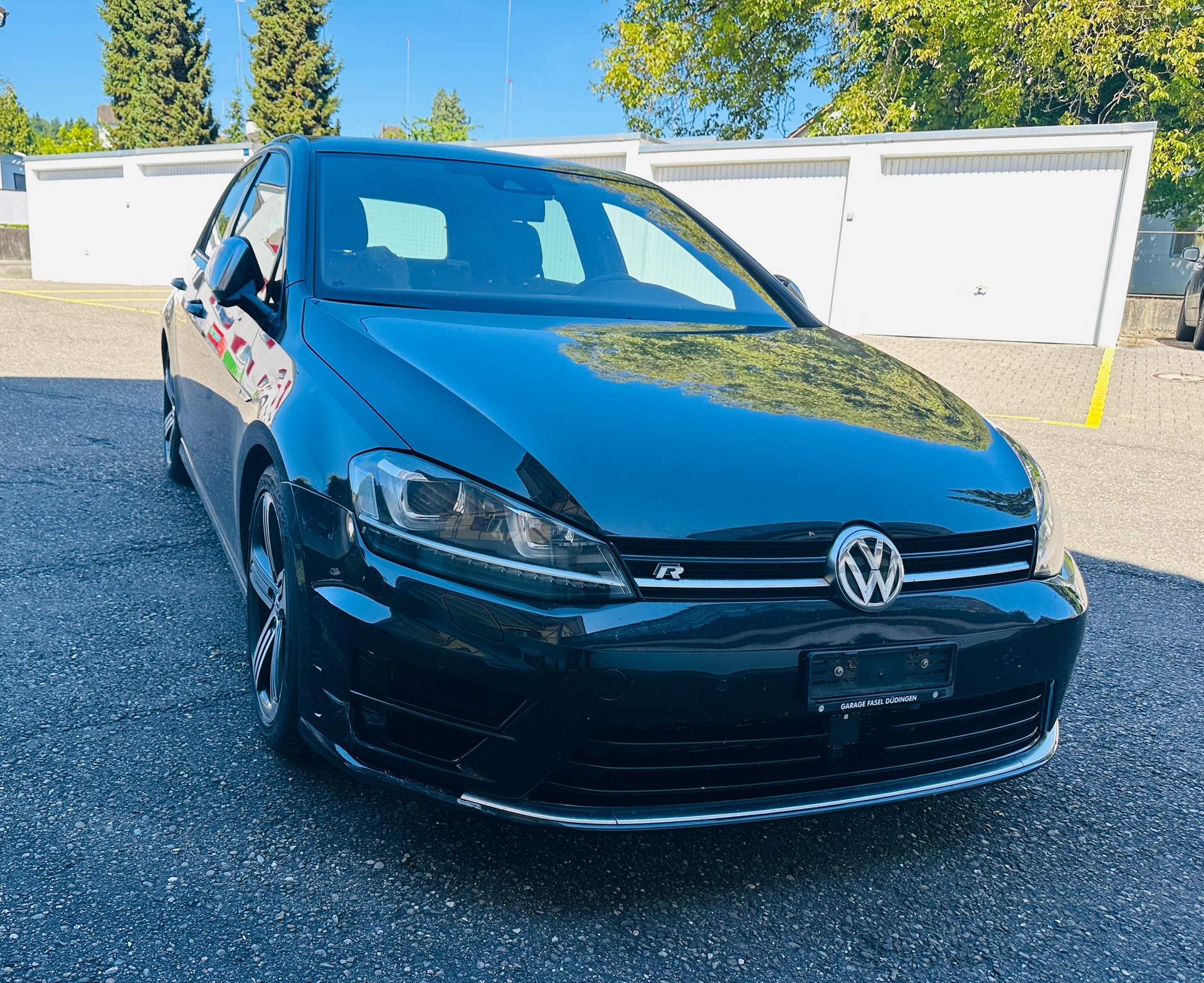 VW Golf 2.0 TSI R 4Motion DSG-image-5