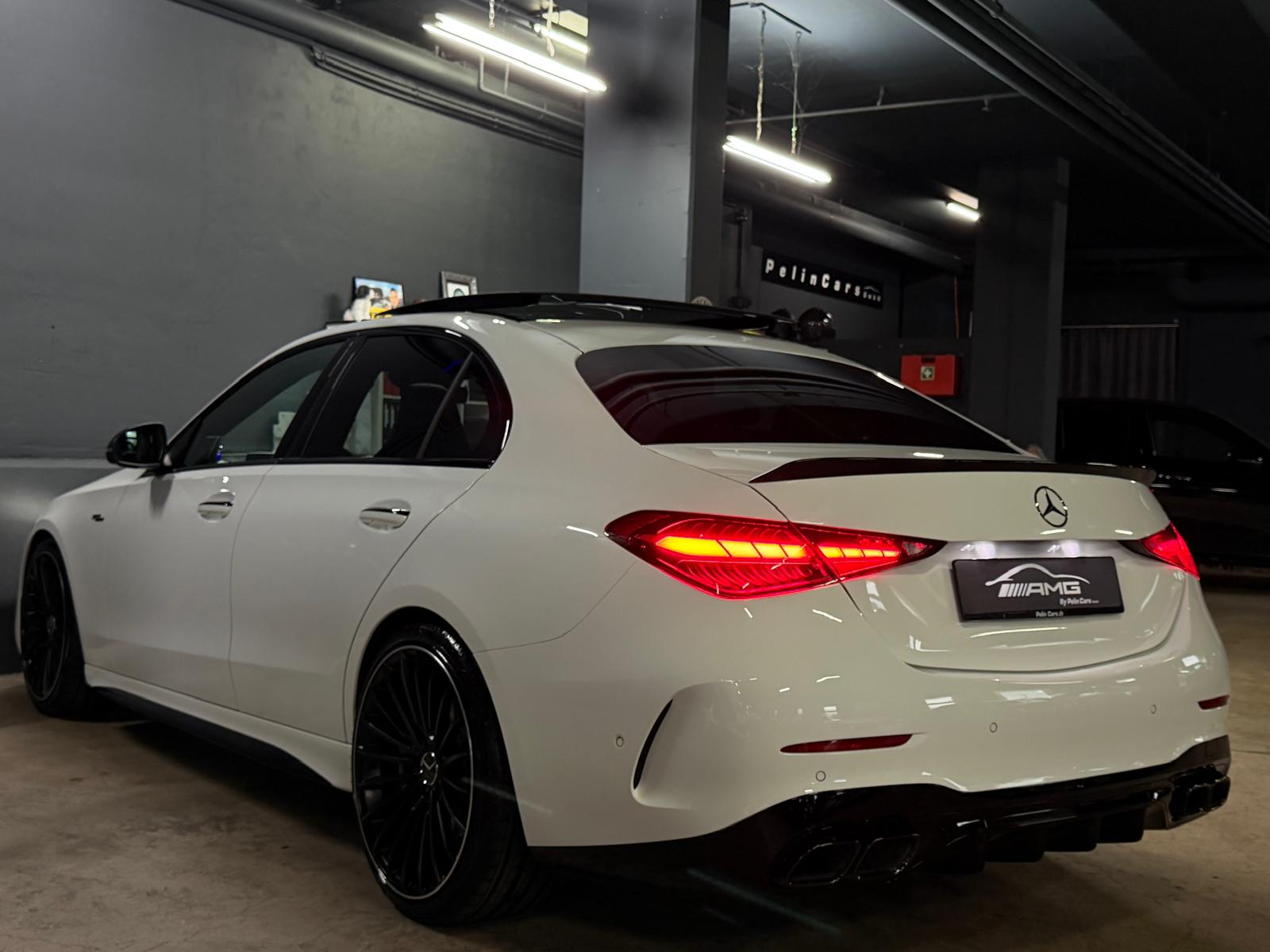 MERCEDES-BENZ C 43 AMG (C63s AMG Bodykit) Limited White&Black Performance 5 Jahre Werksgarantie & Gratisservice 4 Matic-image-7