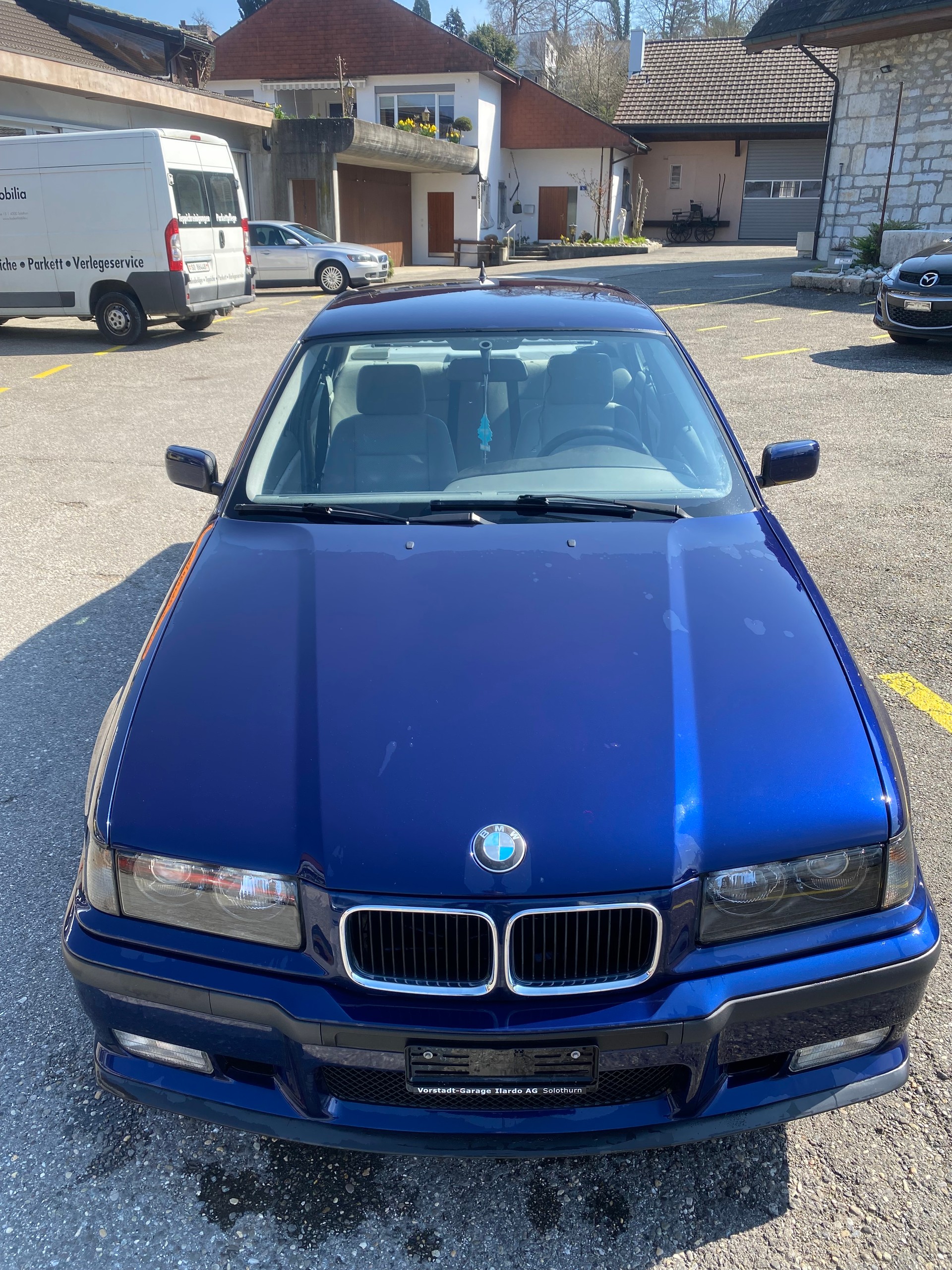 BMW 320i ABS AiB-image-0