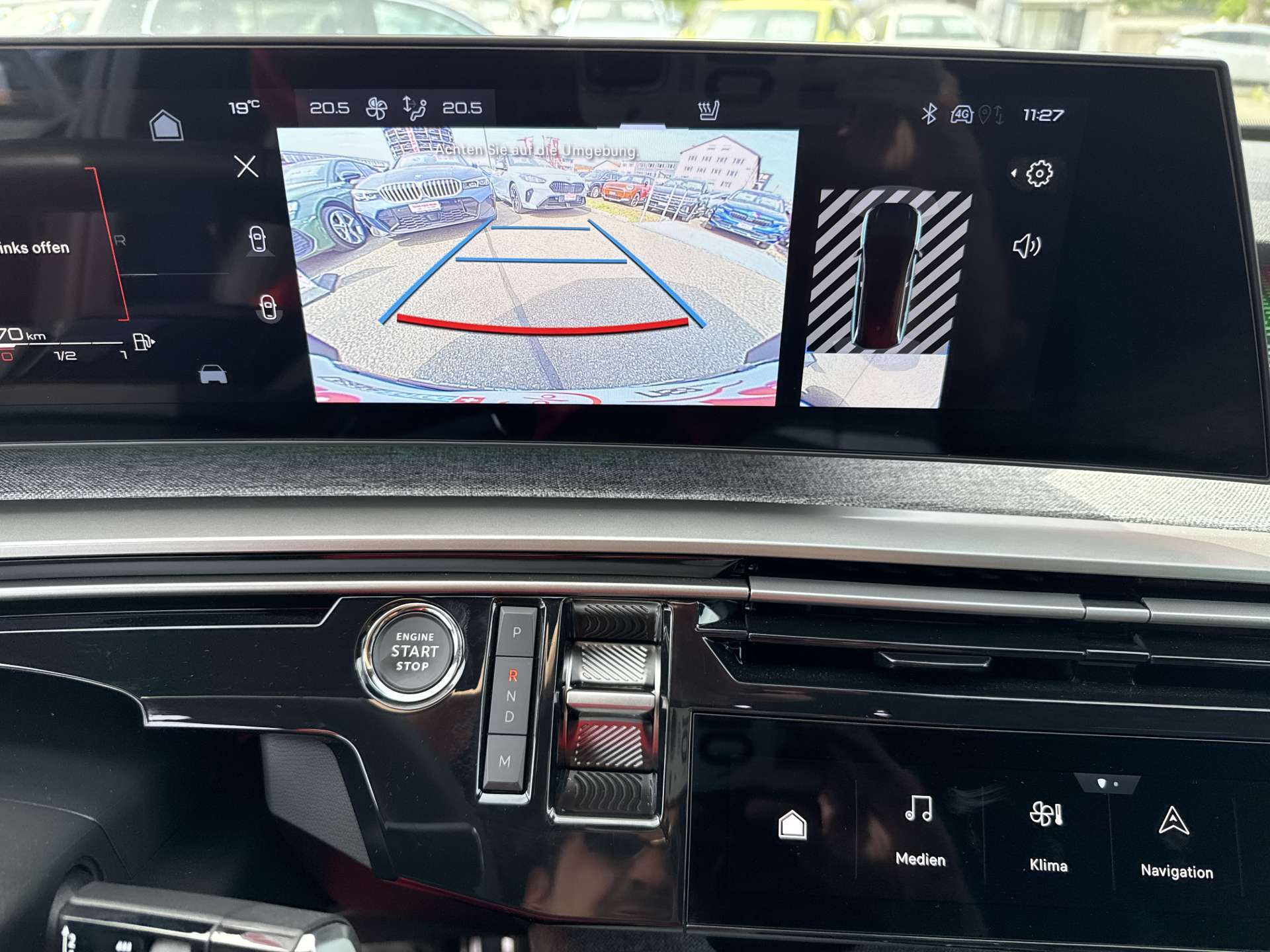 PEUGEOT 5008 145 Hybrid GT 7-Plätzer e-DCS-Automat-image-9