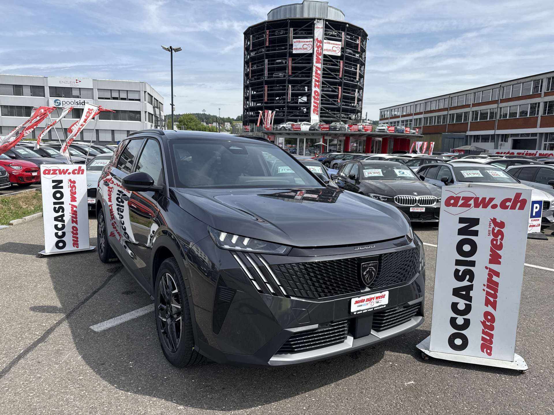 PEUGEOT 5008 145 Hybrid GT 7-Plätzer e-DCS-Automat-image-0