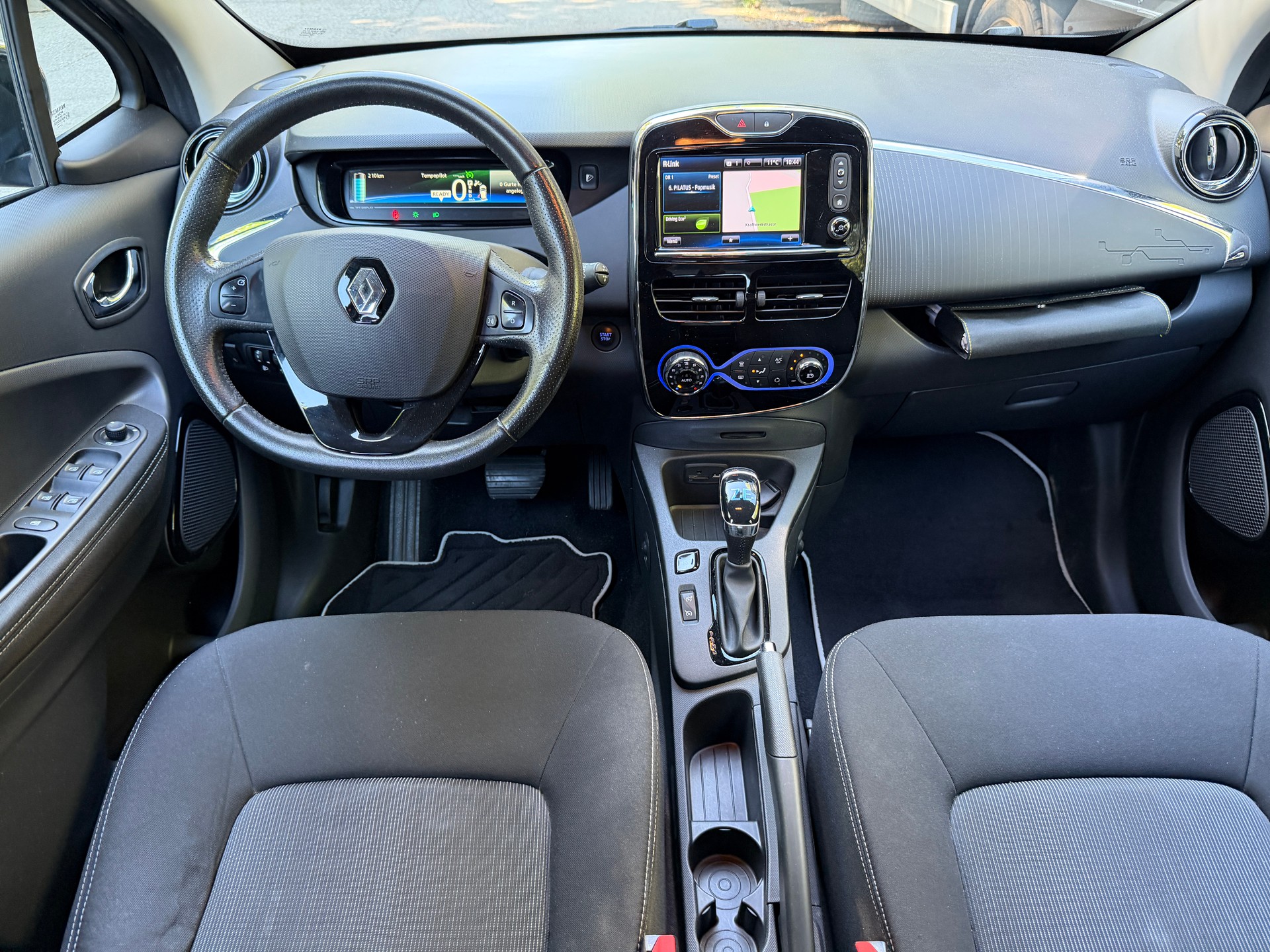 RENAULT Zoe Intens R90 (ink. Batterie)-image-10