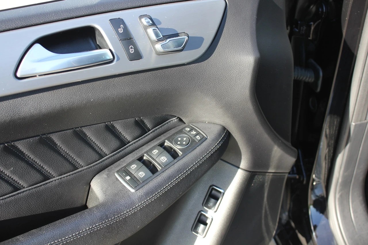 MERCEDES-BENZ GLE 500 e 4Matic 7G-Tronic-image-7