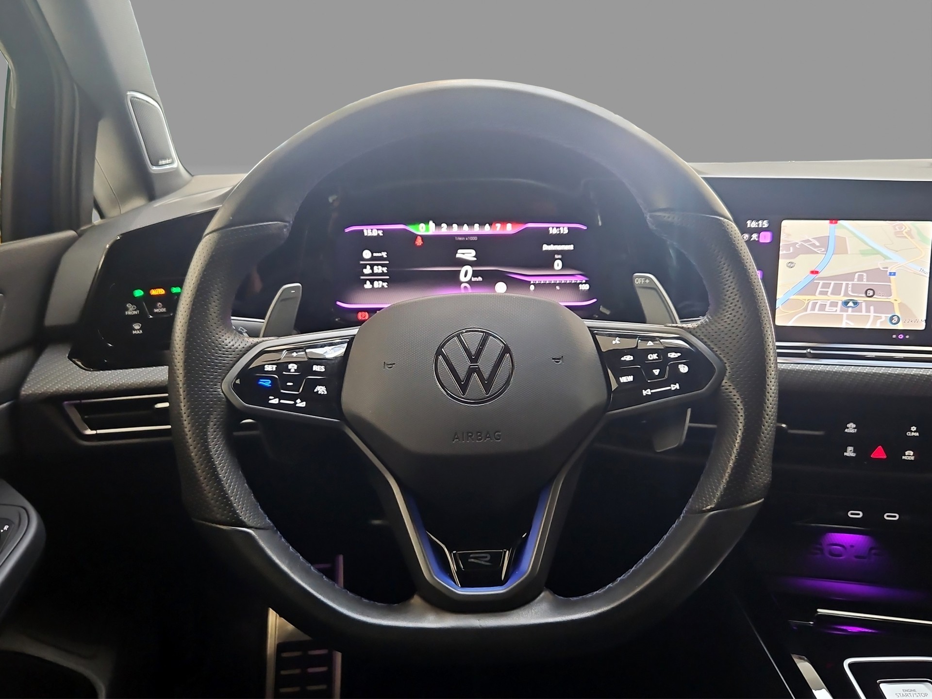 VW Golf VIII 2.0 TSI R Performance DSG 4motion-image-7