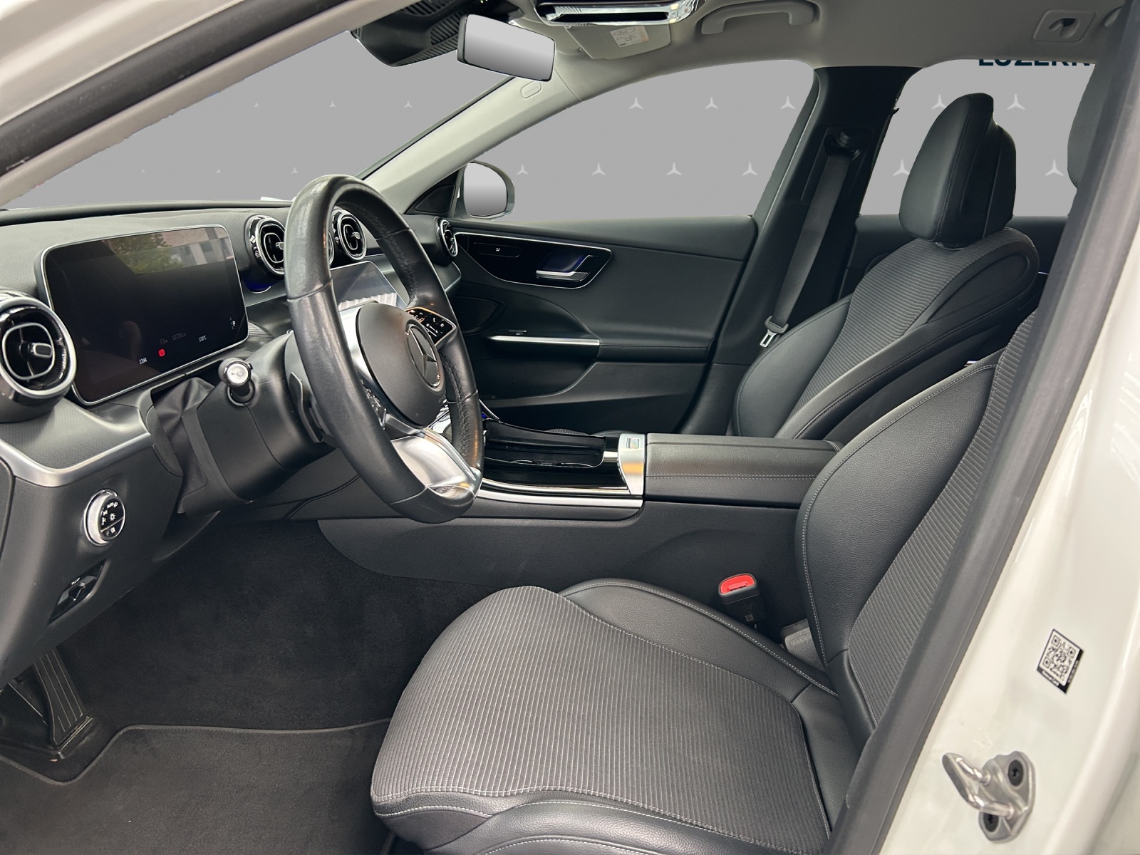 MERCEDES-BENZ C 220 d T 4Matic Avantgarde-image-7