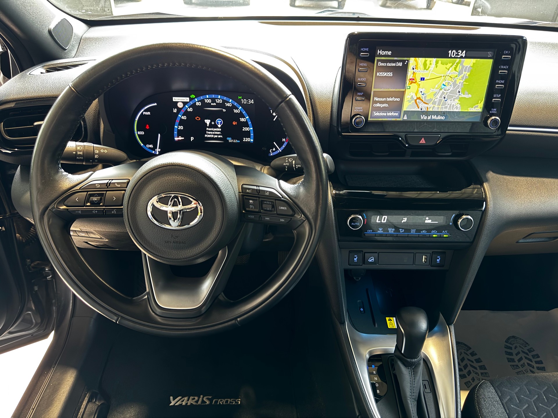 TOYOTA Yaris Cross 1.5 Trend e-CVT AWDi-image-12