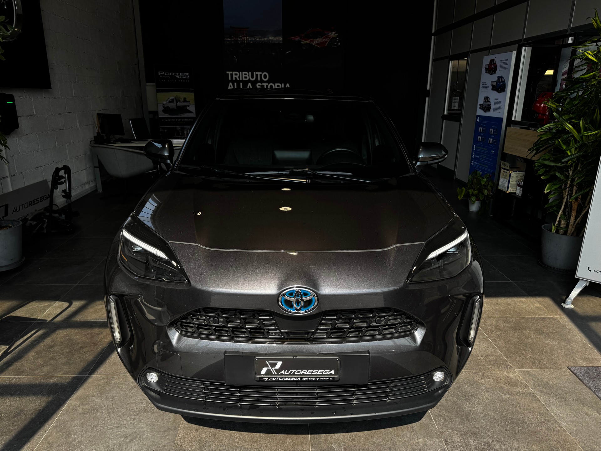 TOYOTA Yaris Cross 1.5 Trend e-CVT AWDi-image-2