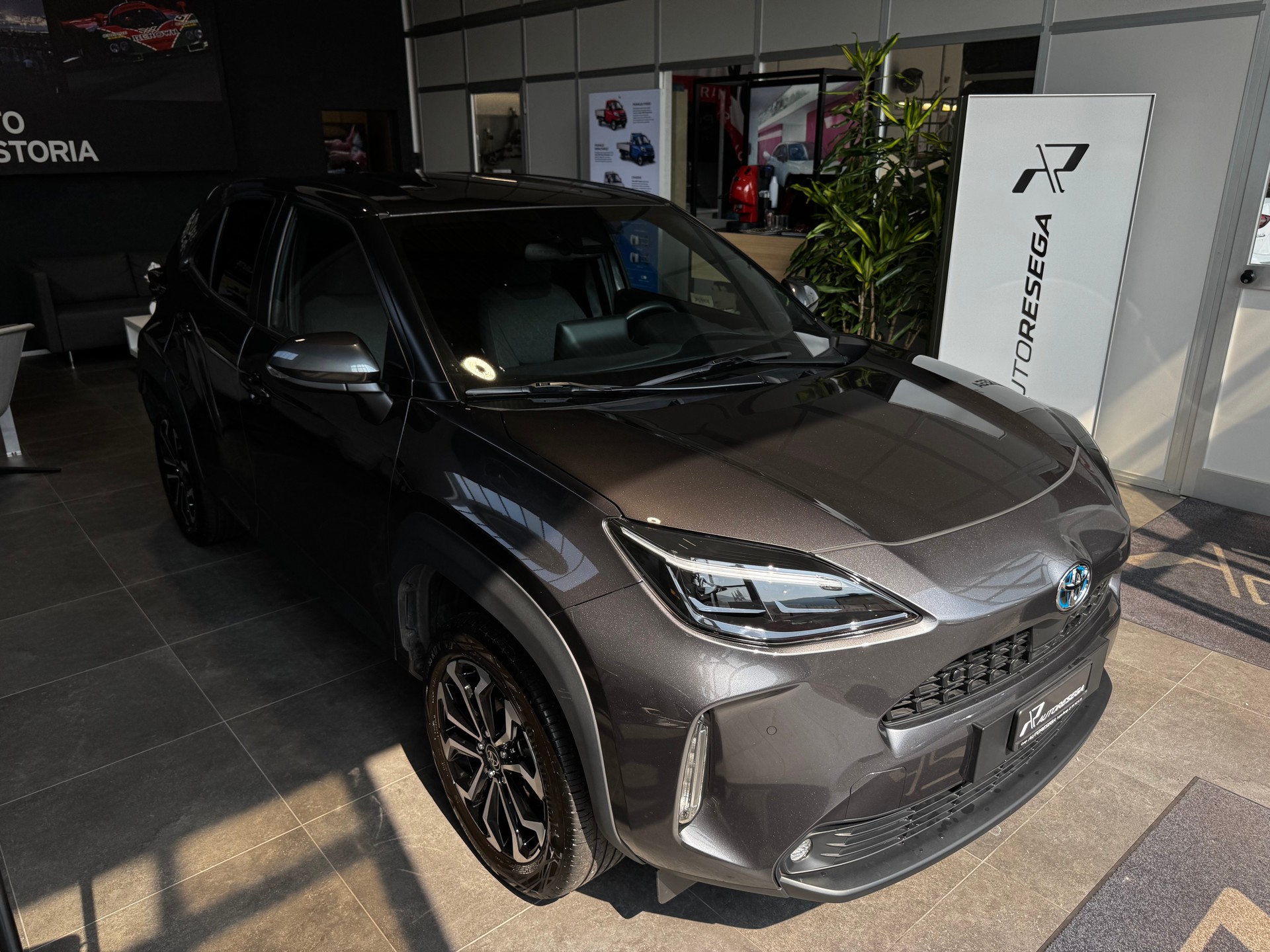 TOYOTA Yaris Cross 1.5 Trend e-CVT AWDi