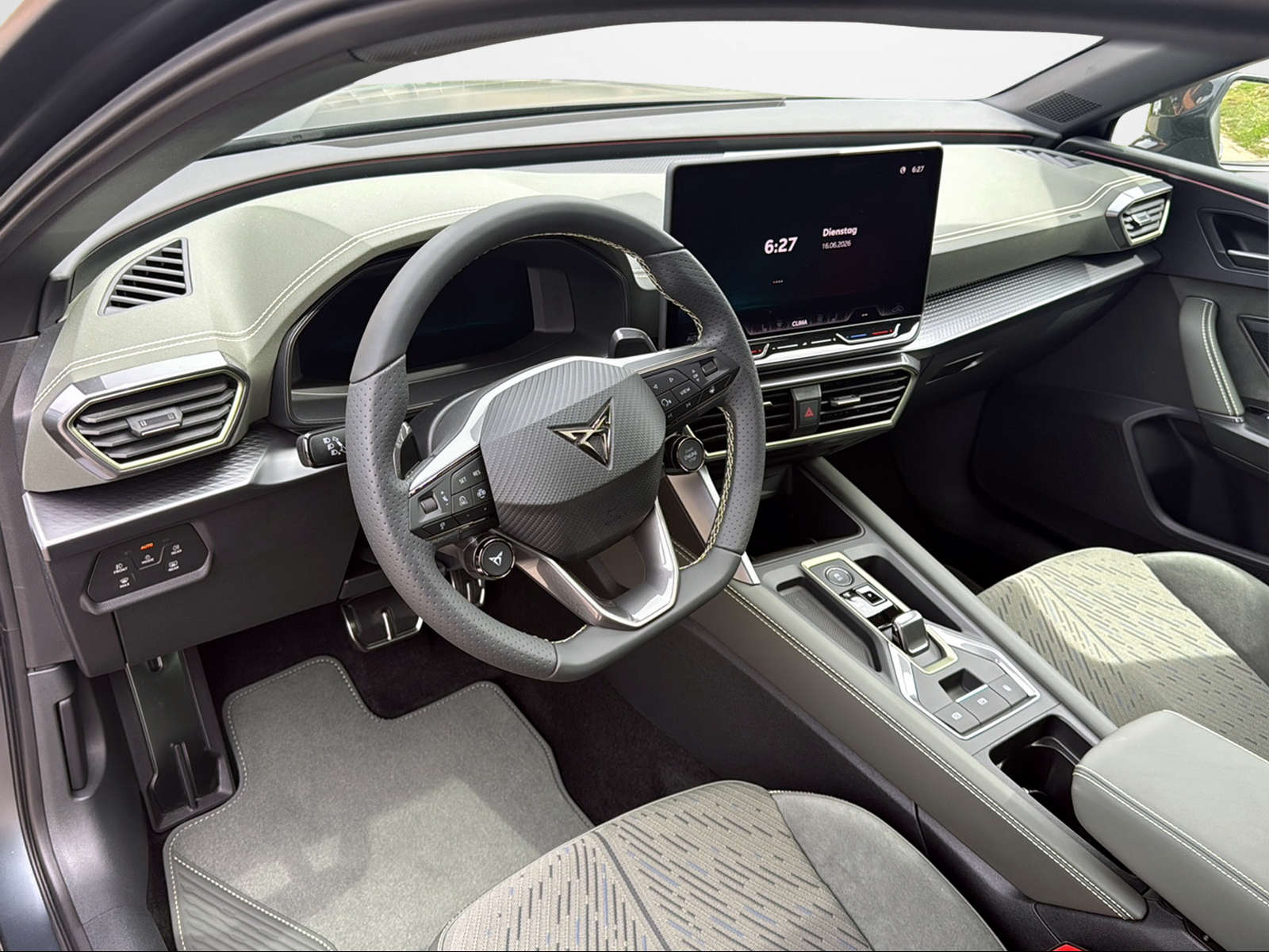 CUPRA LEON 1.5 TSI Prime Edition DSG-image-9