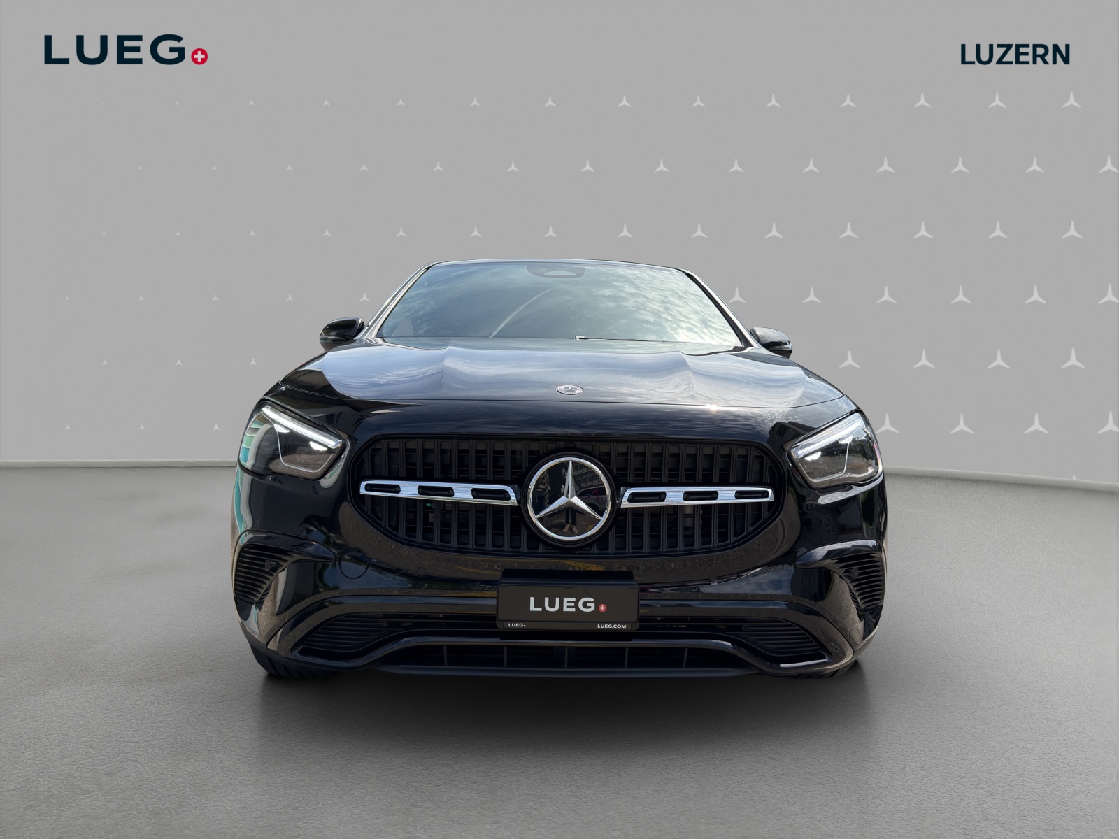 MERCEDES-BENZ GLA 200 Night Star 7G-DCT-image-4