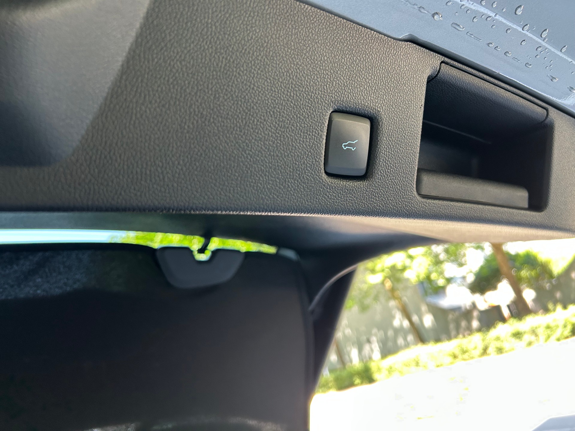 FORD Kuga 2.5 PHEV ST-Line X 2WD-image-4