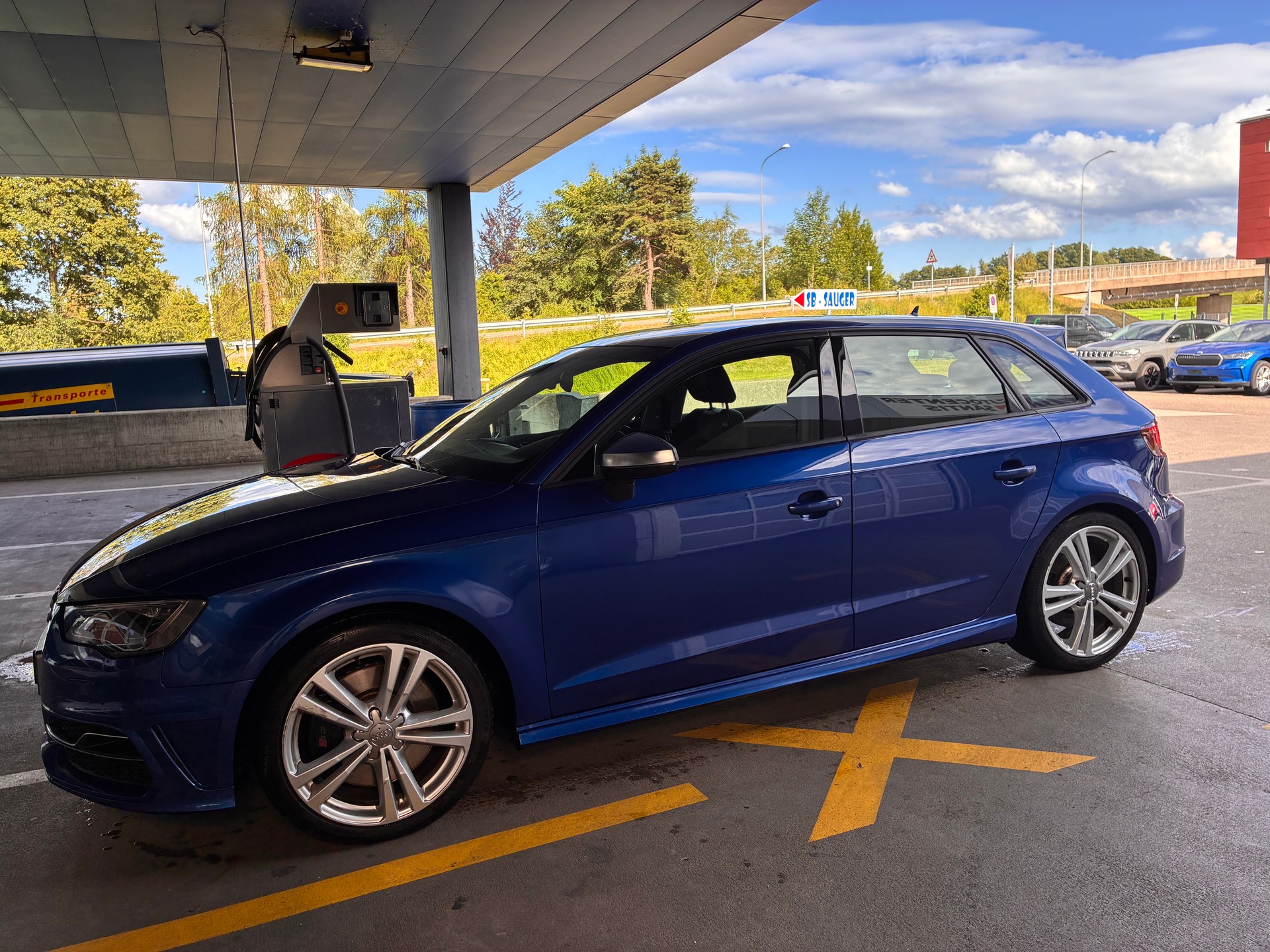 AUDI Sportback-image-1