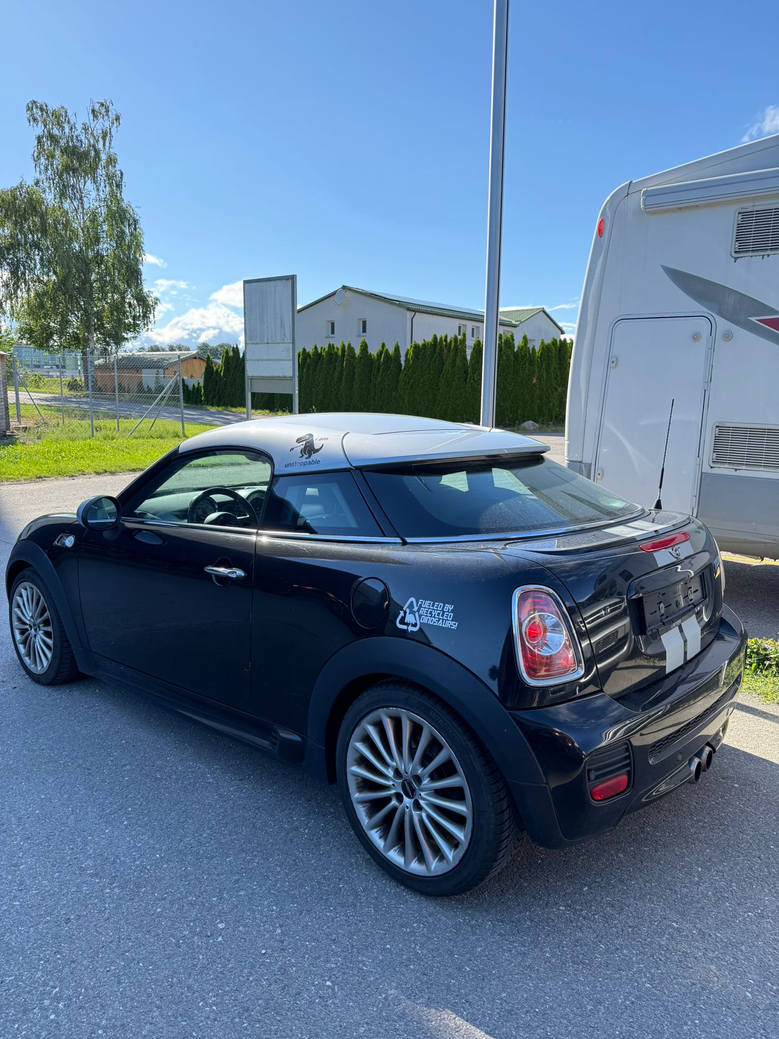 MINI Cooper S Coupé-image-3