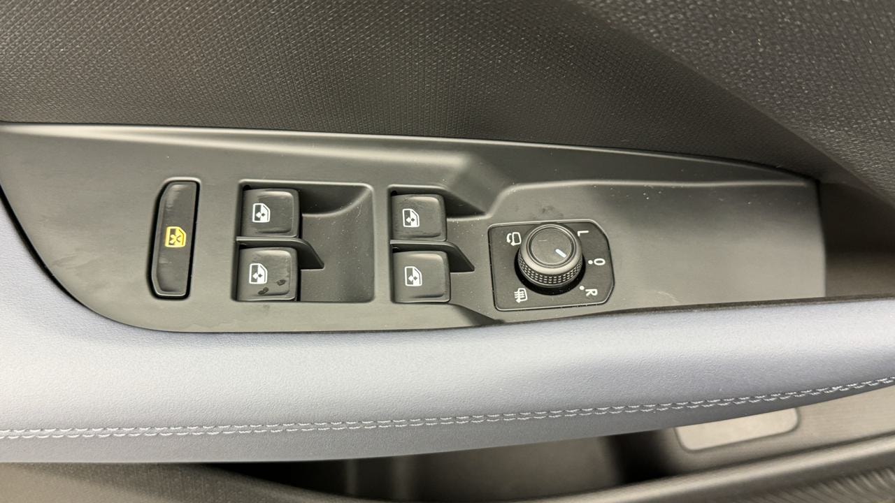 CUPRA Terramar 1.5 eTSI DSG-image-8