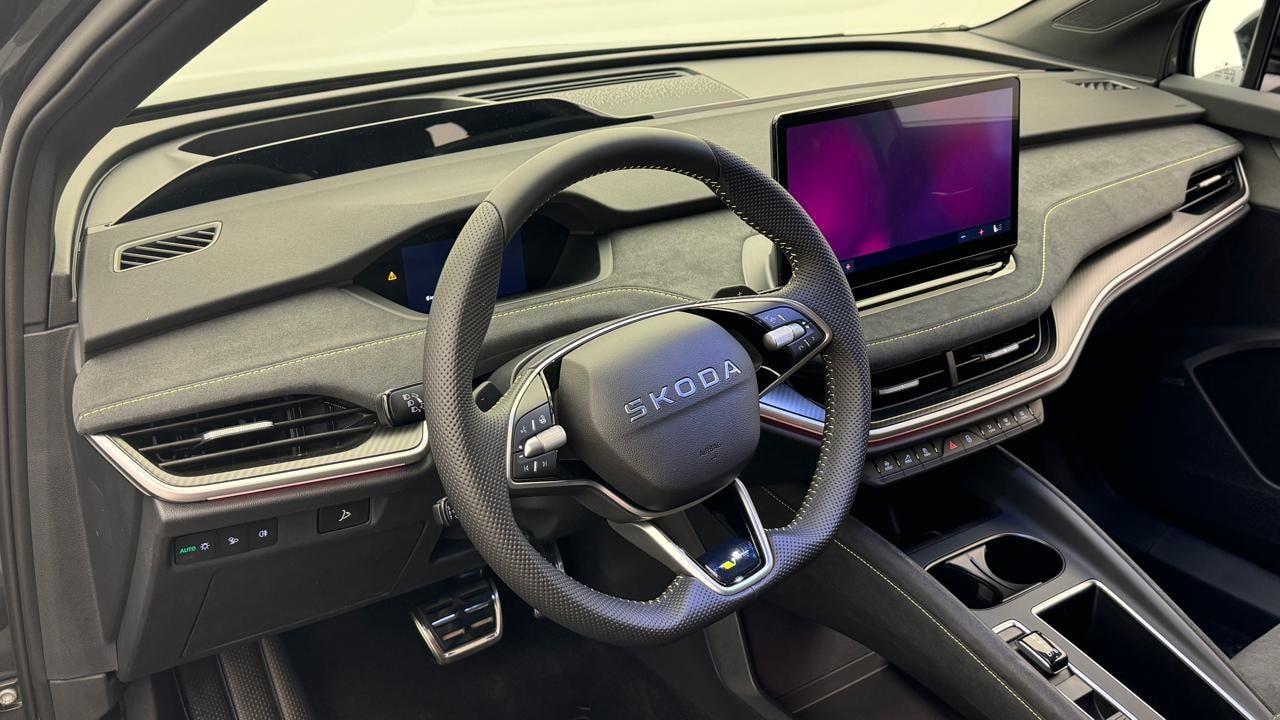 SKODA Enyaq 4x4 RS-image-6