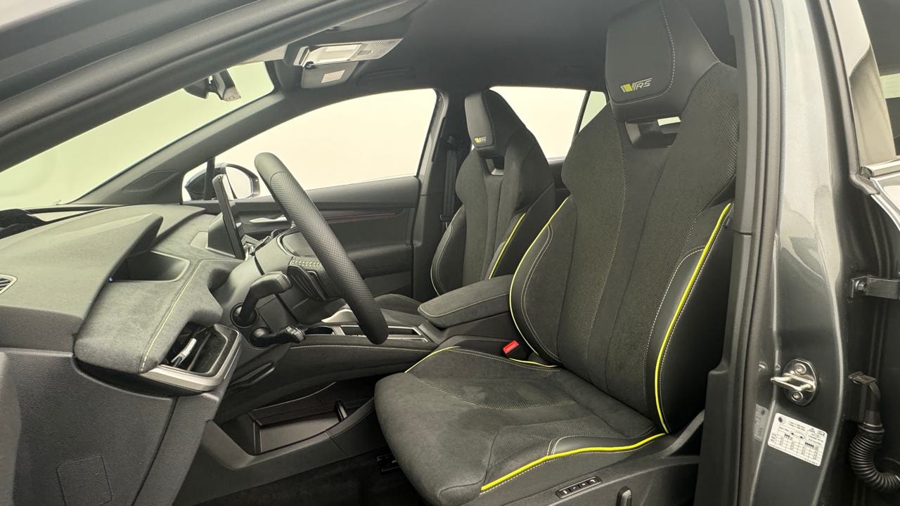 SKODA Enyaq 4x4 RS-image-4