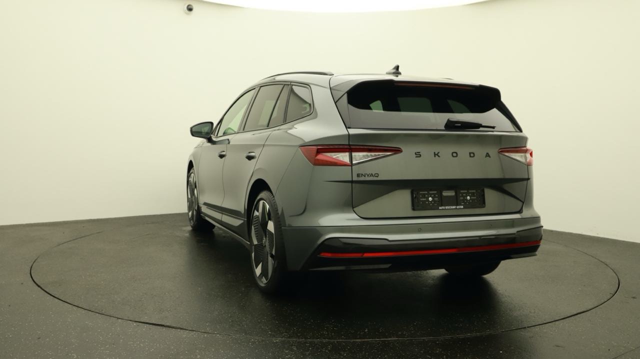 SKODA Enyaq 4x4 RS-image-3