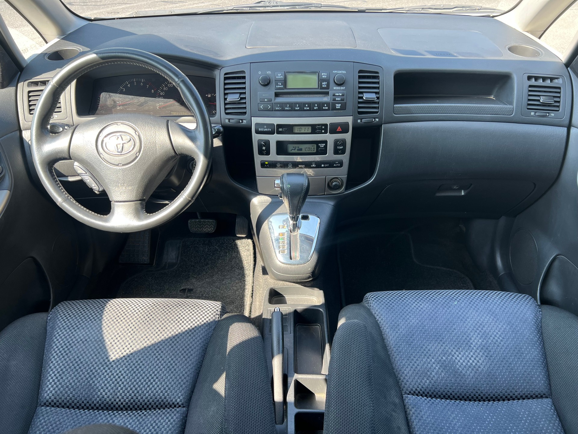 TOYOTA Corolla Verso 1.8 Linea Sol-image-12