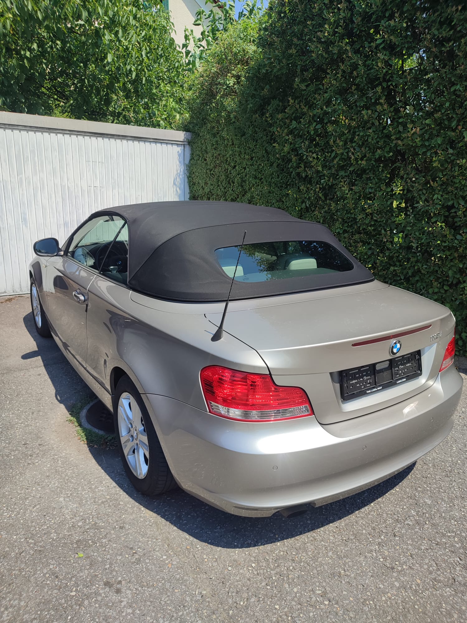 BMW 118-image-2