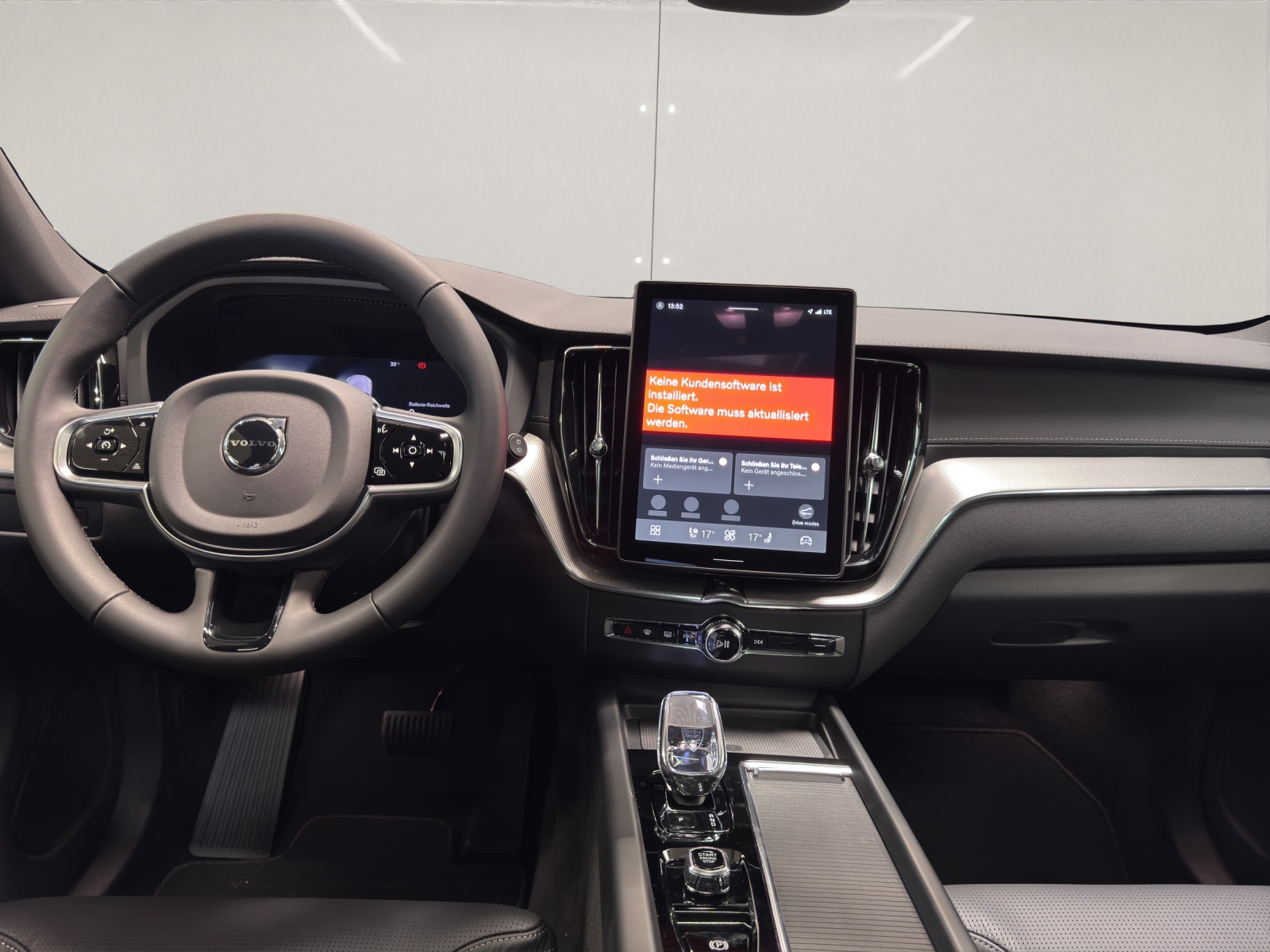 VOLVO XC60 2.0 T6 TE Ultra Bright eAWD-image-9