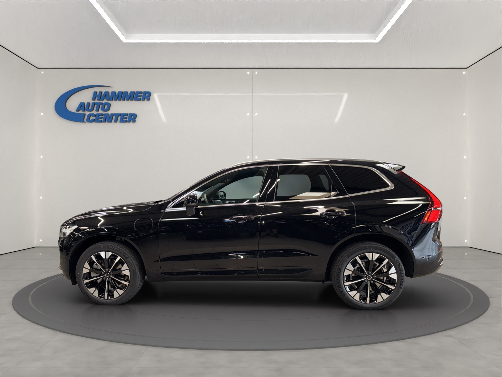 VOLVO XC60 2.0 T6 TE Ultra Bright eAWD-image-1