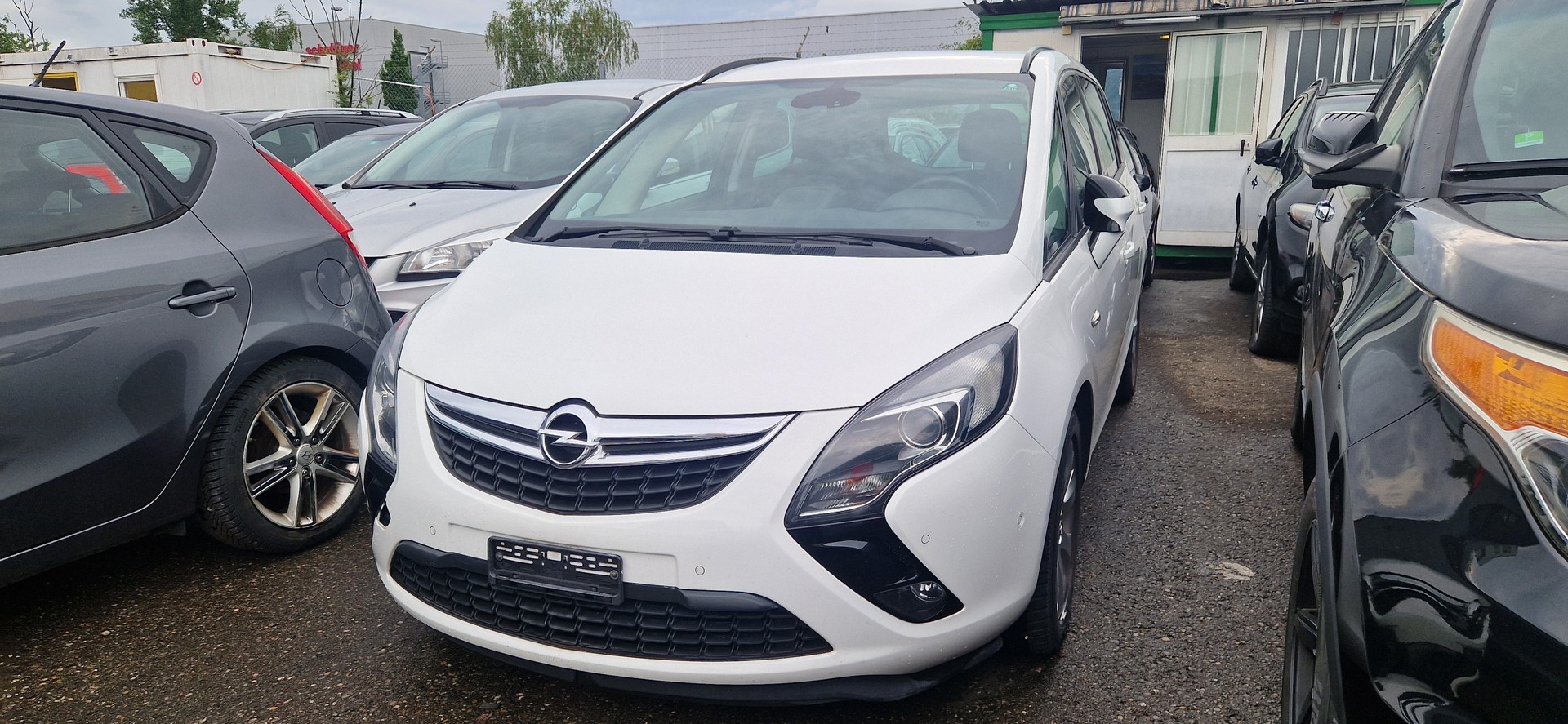 OPEL Zafira Tourer 2.0 CDTi Sport-image-0