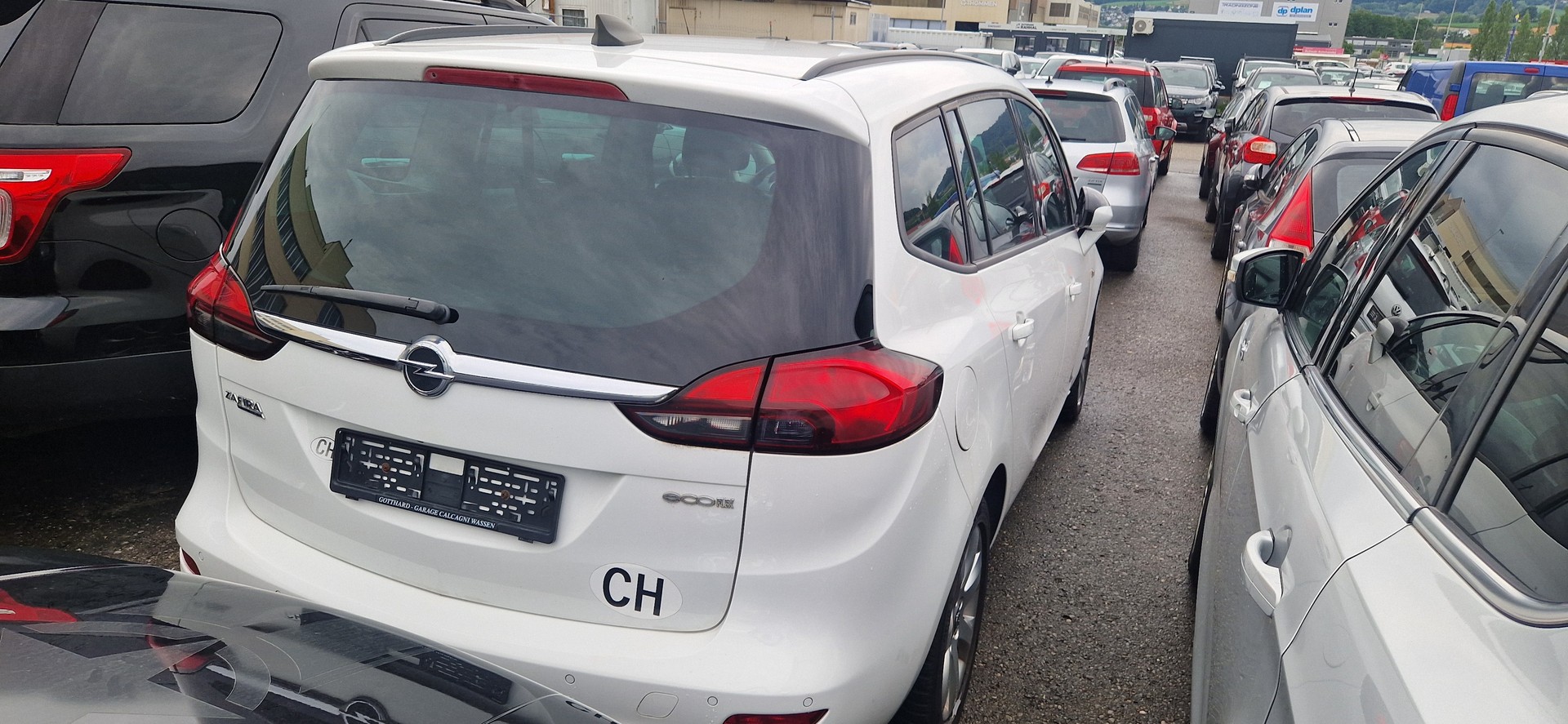 OPEL Zafira Tourer 2.0 CDTi Sport-image-3