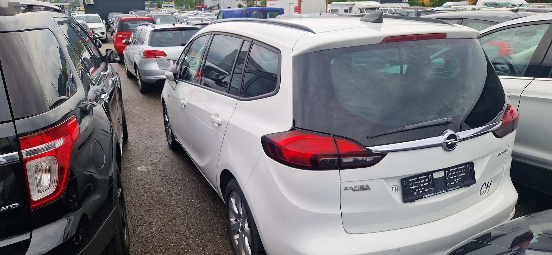 OPEL Zafira Tourer 2.0 CDTi Sport-image-2